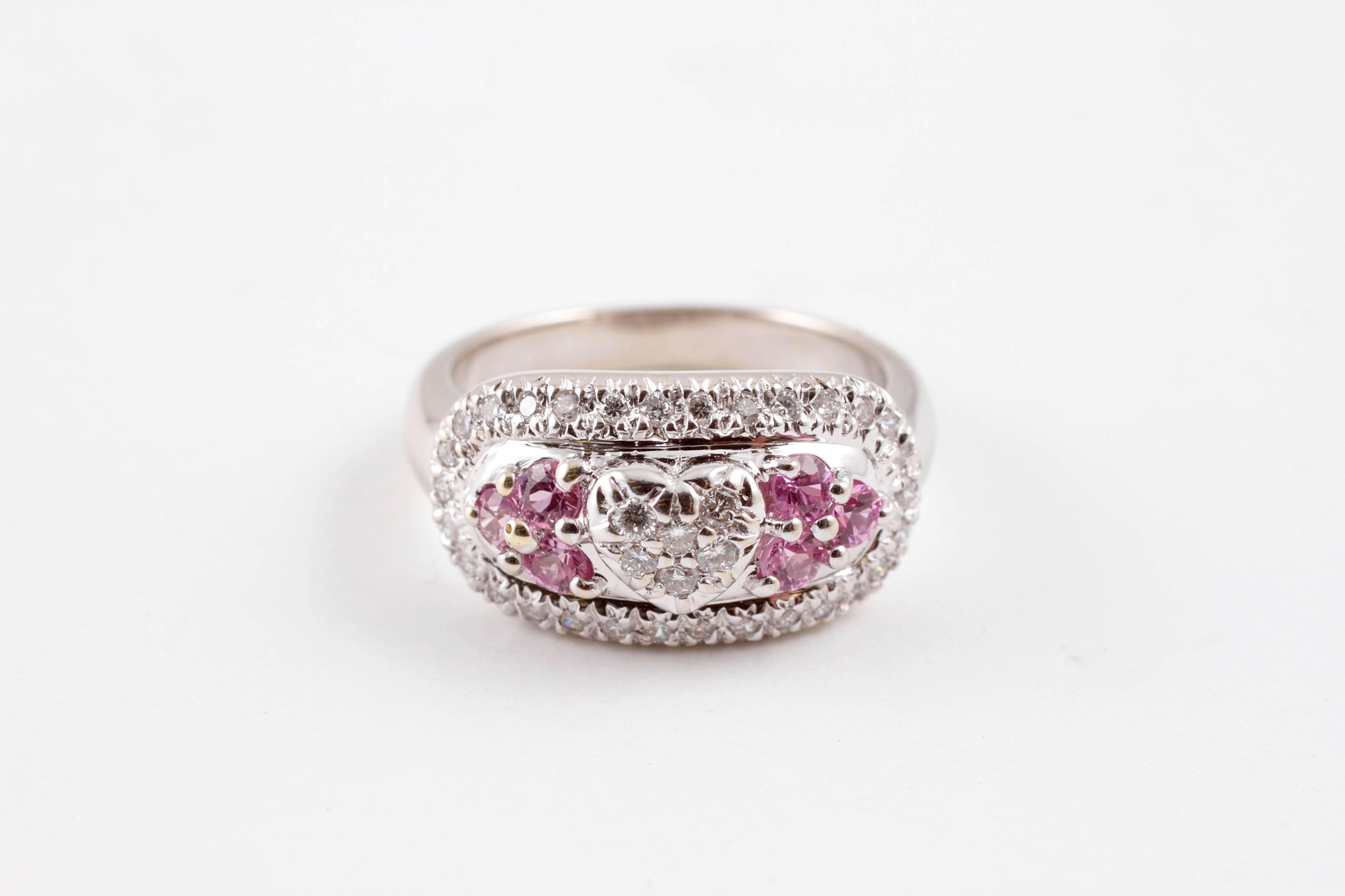 Diamond Pink Sapphire White Gold Ring In Good Condition For Sale In Dallas, TX