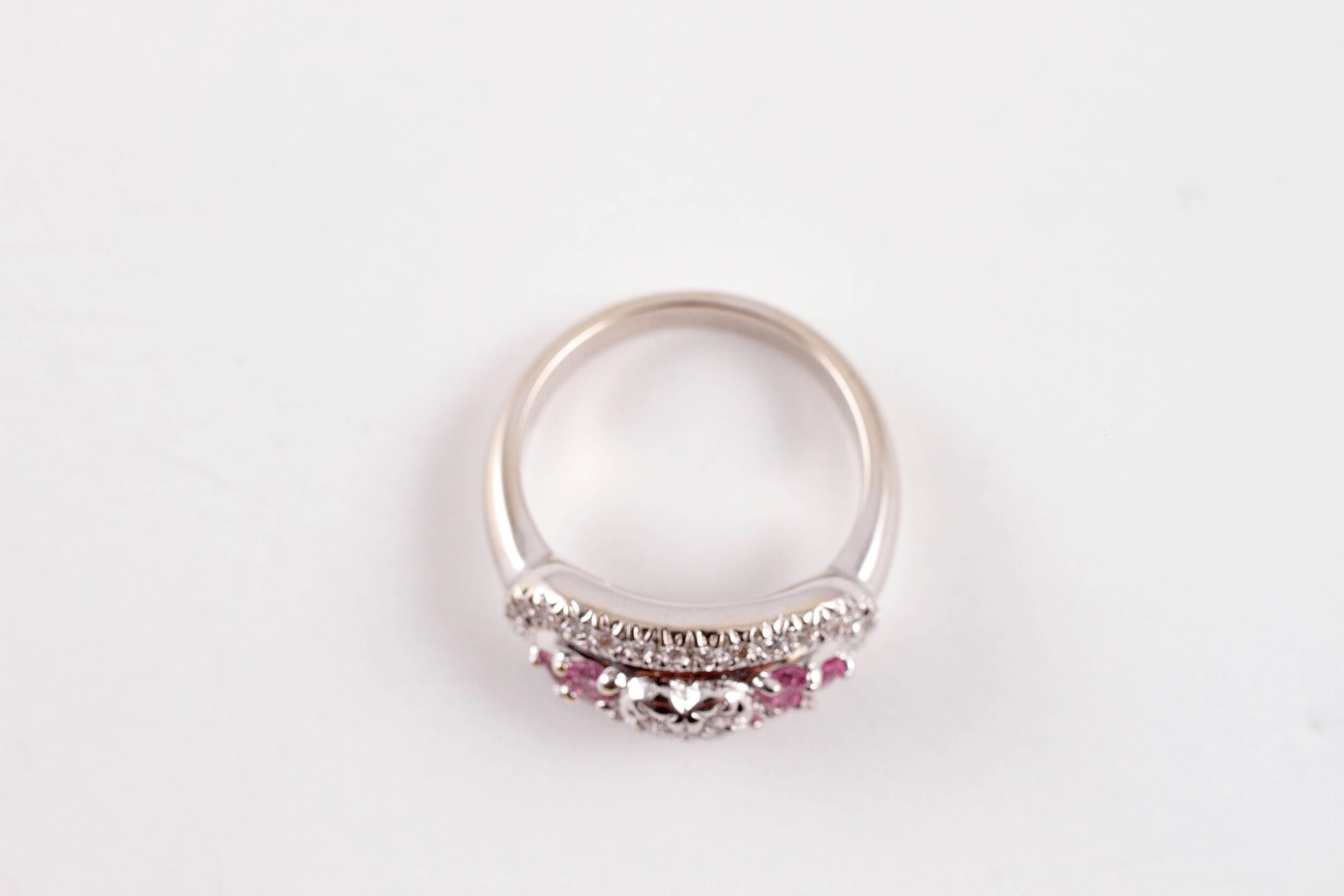 Diamond Pink Sapphire White Gold Ring For Sale 2