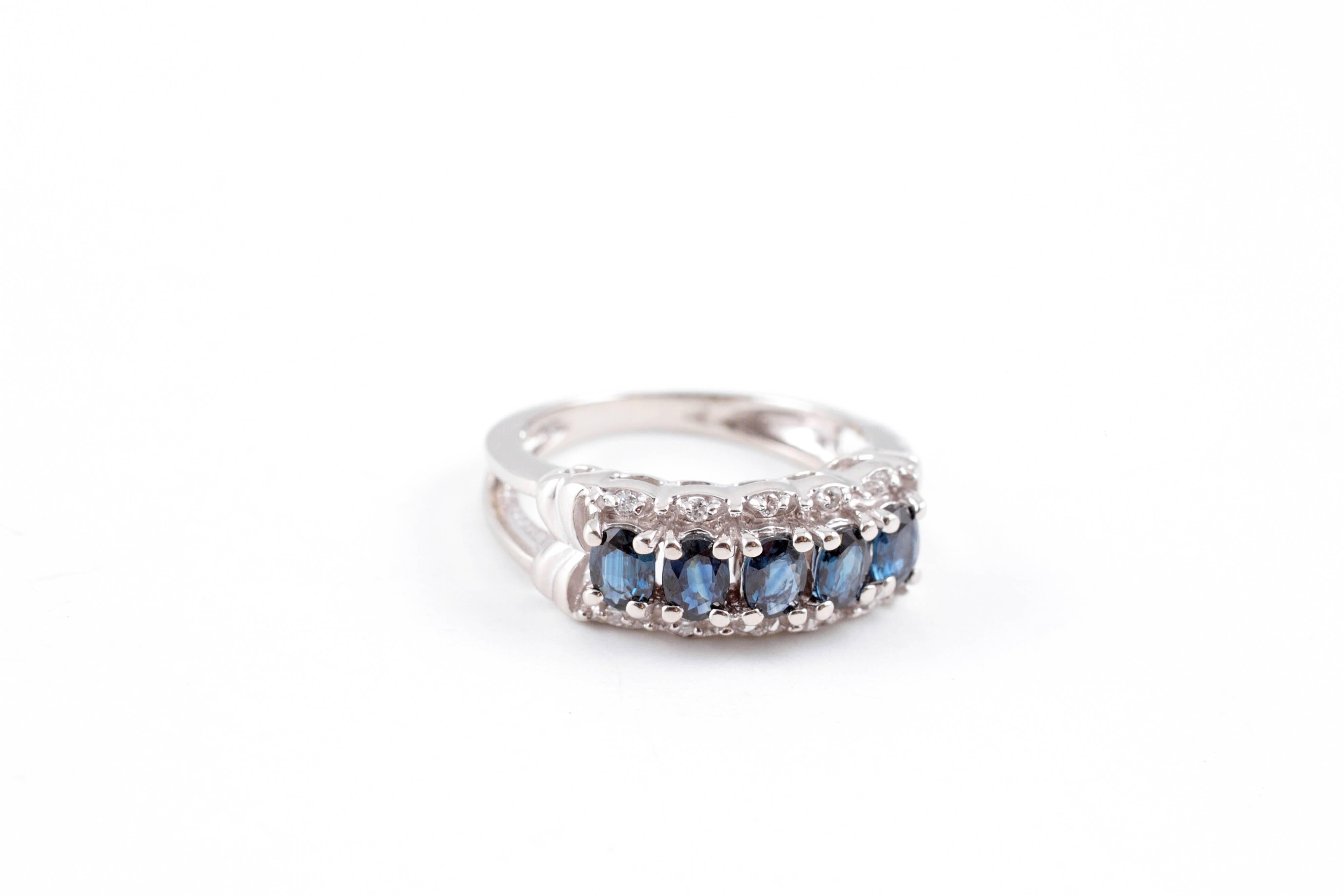 Blue Sapphire Diamond Ring 4