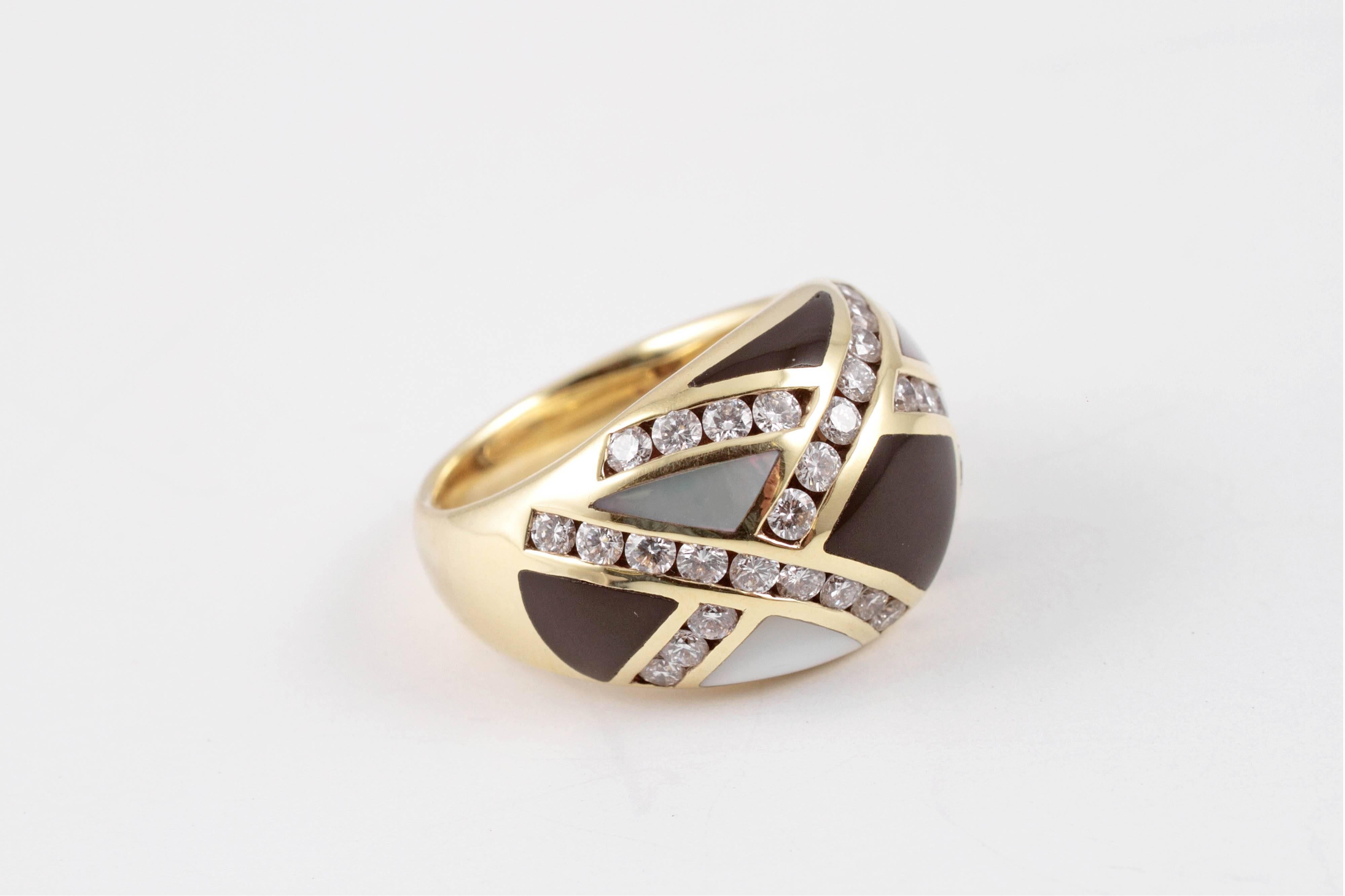 Asch Grossbardt Yellow Gold Diamond Mother-of-Pearl and Onyx Ring In Good Condition In Dallas, TX