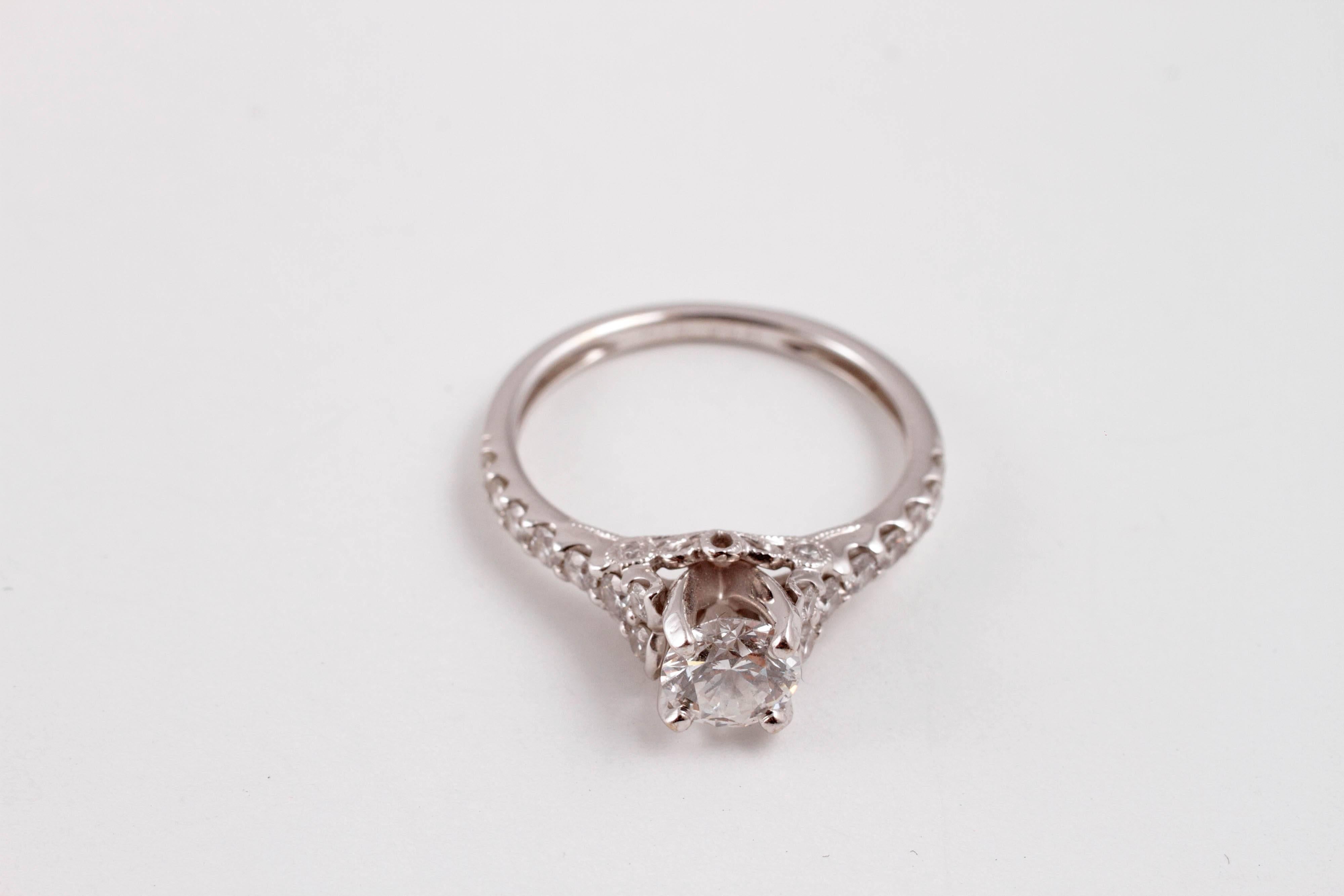 White Gold Diamond Engagement Ring GIA Certified 0.61 Carat Center In Good Condition In Dallas, TX