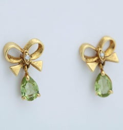 Bow Earrings with Pear Shaped Peridot