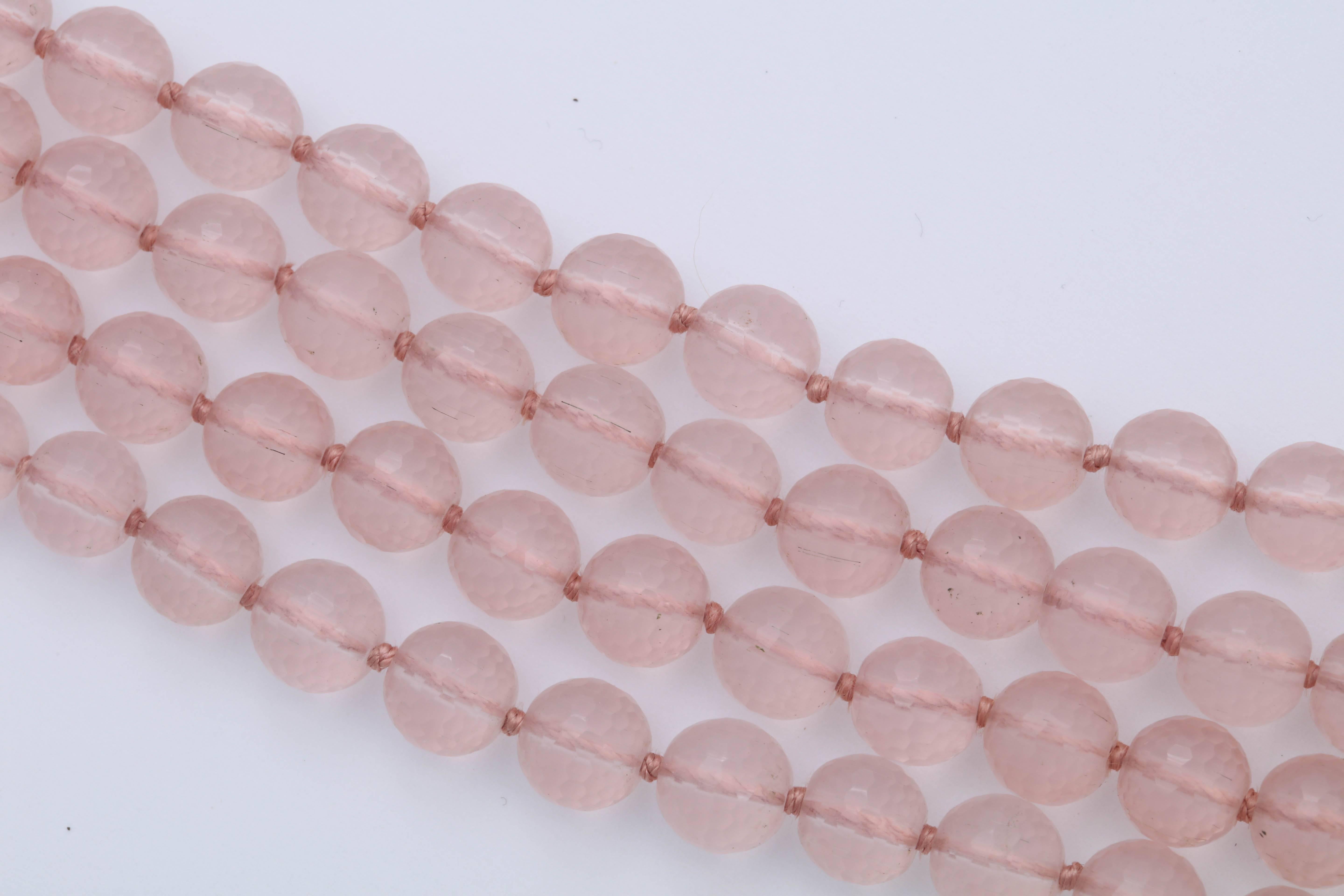 Rose Quartz Bead Necklace For Sale 1