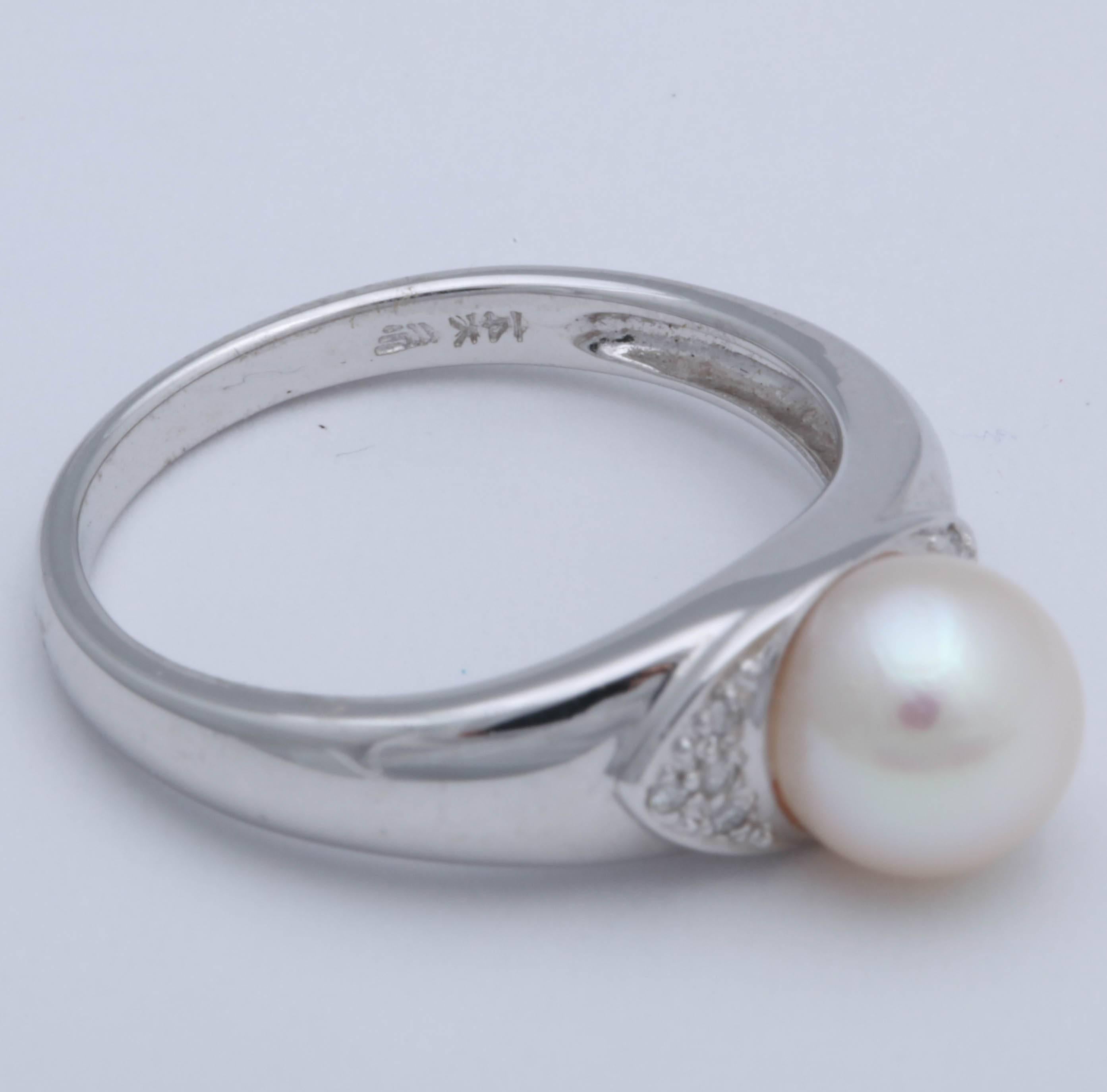 Pearl, Diamond White Gold Ring For Sale 2