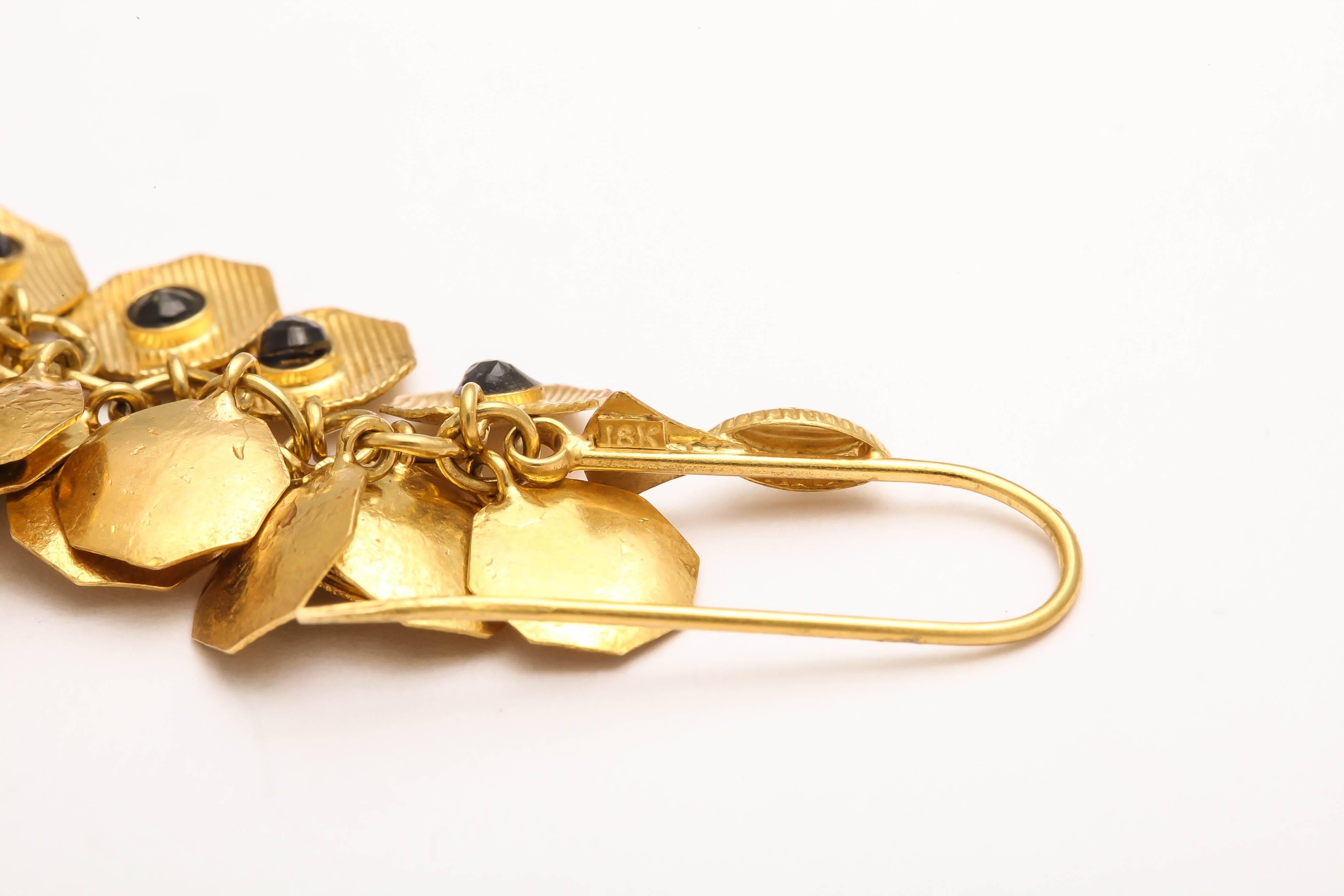 Sapphire Gold Dangle Earrings For Sale 1