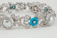 South-Sea Pearl Bangle with Diamond filigree