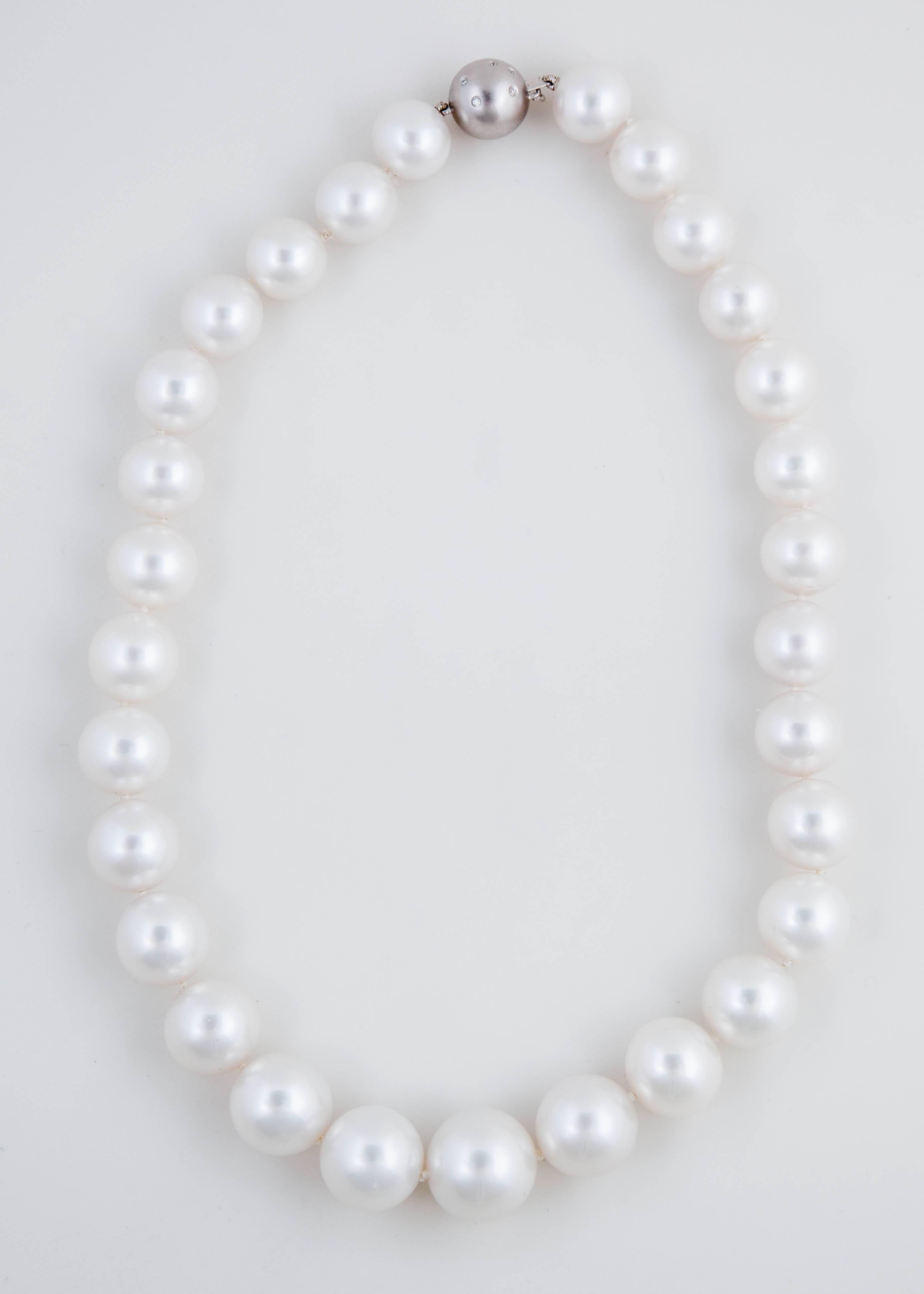 Women's White South Sea Pearl Strand with Diamond Gold Ball Clasp For Sale