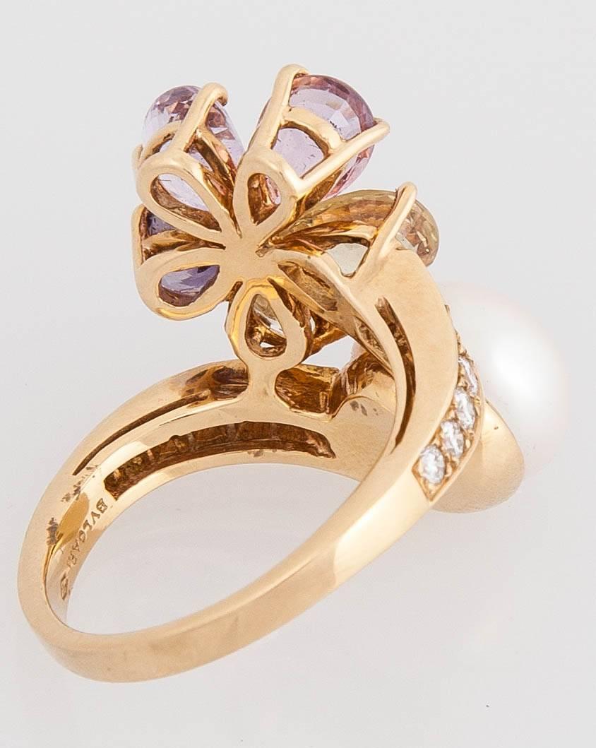 Bvlgari Multicolor Sapphires Flower and Pearl Ring with Diamonds In Good Condition For Sale In New York, NY