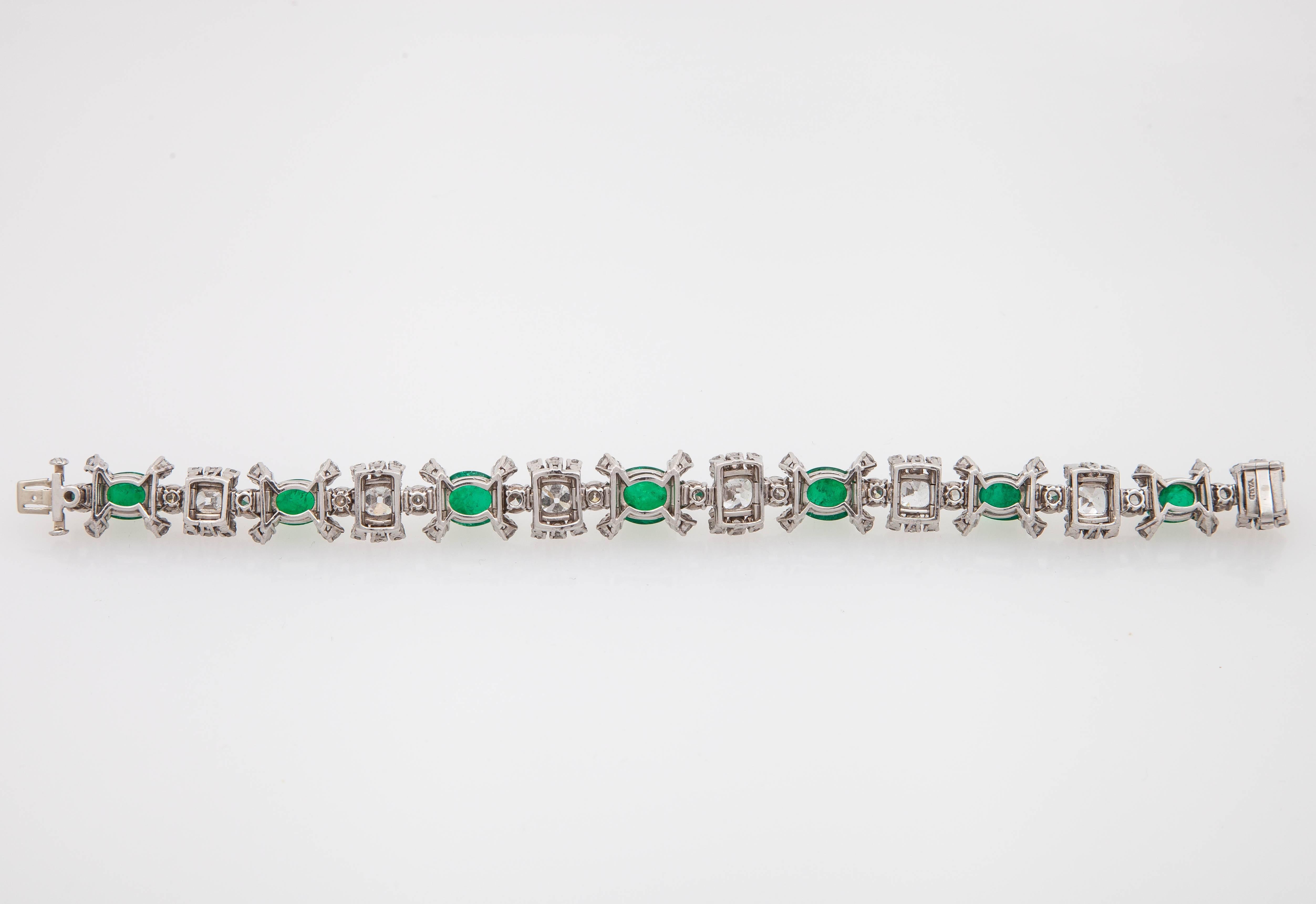 Stunning Raymond Yard Emerald Diamond Platinum Bracelet For Sale 1