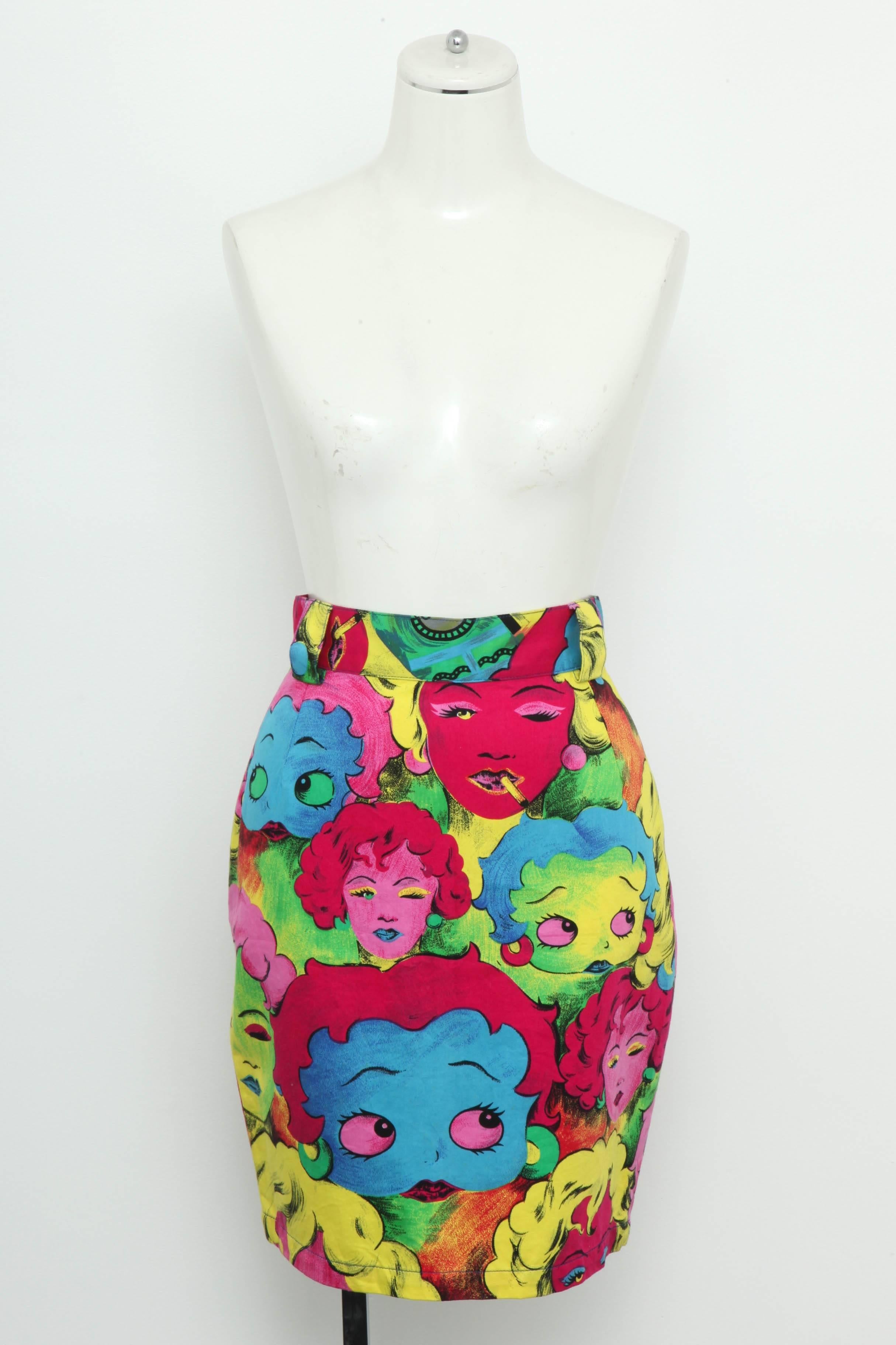 Rare Versace Jeans Couture Monroe and Betty print skirt. Very pop! Italian size 40.