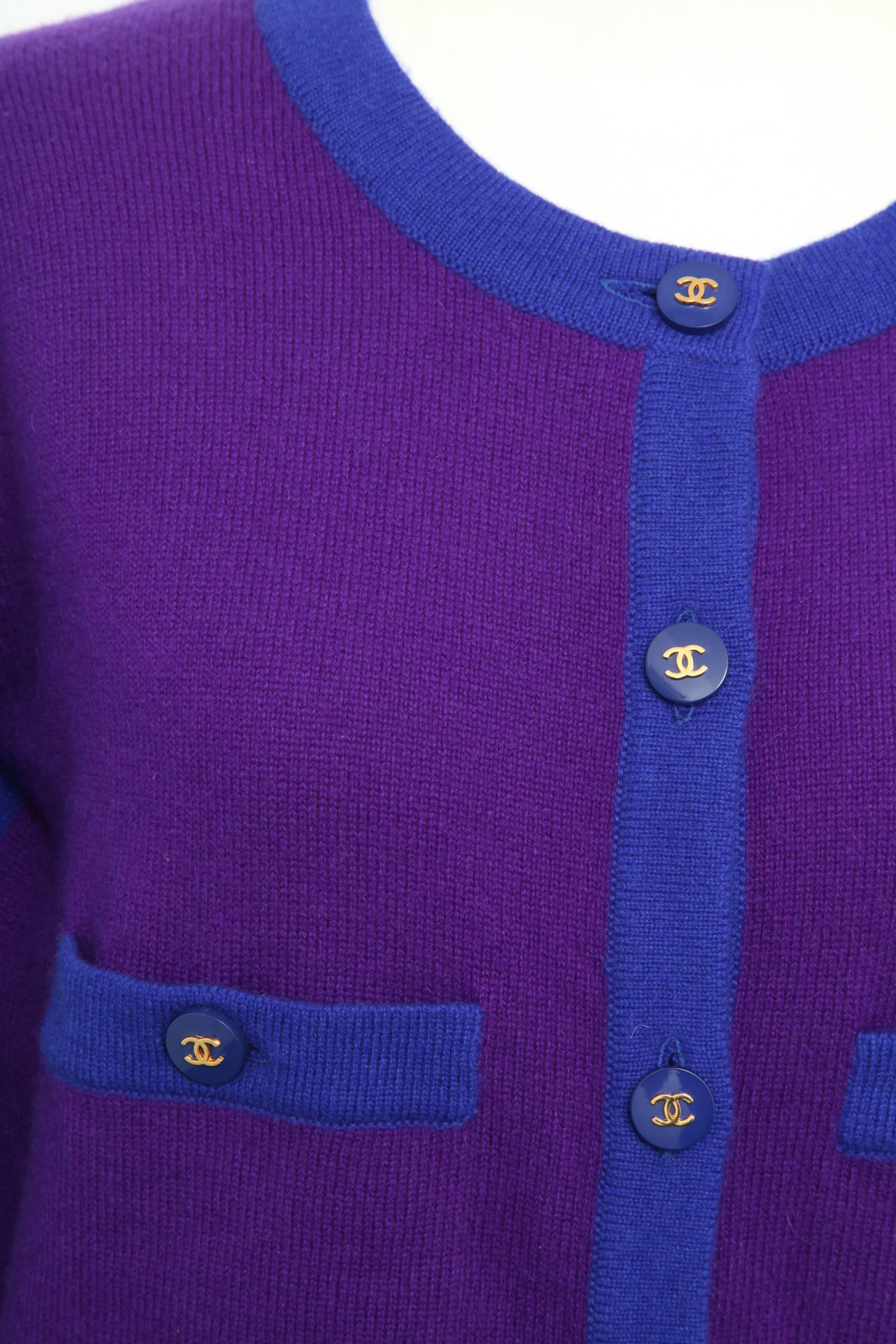 Very rare, beautiful Chanel cashmere cardigan sweater with CC buttons. Size 38.