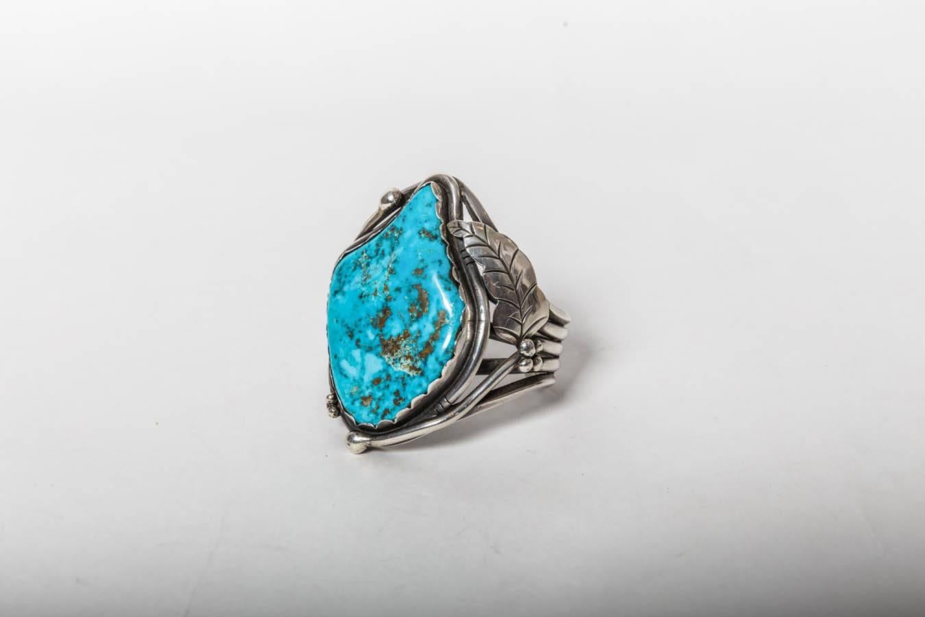 Vintage American Indian Turquoise Cuff 1