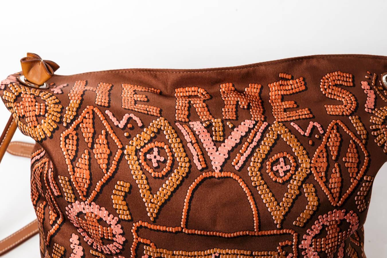 Brown Hermes Terre/Fauve Silk Kelly En Perles Silky City Bag