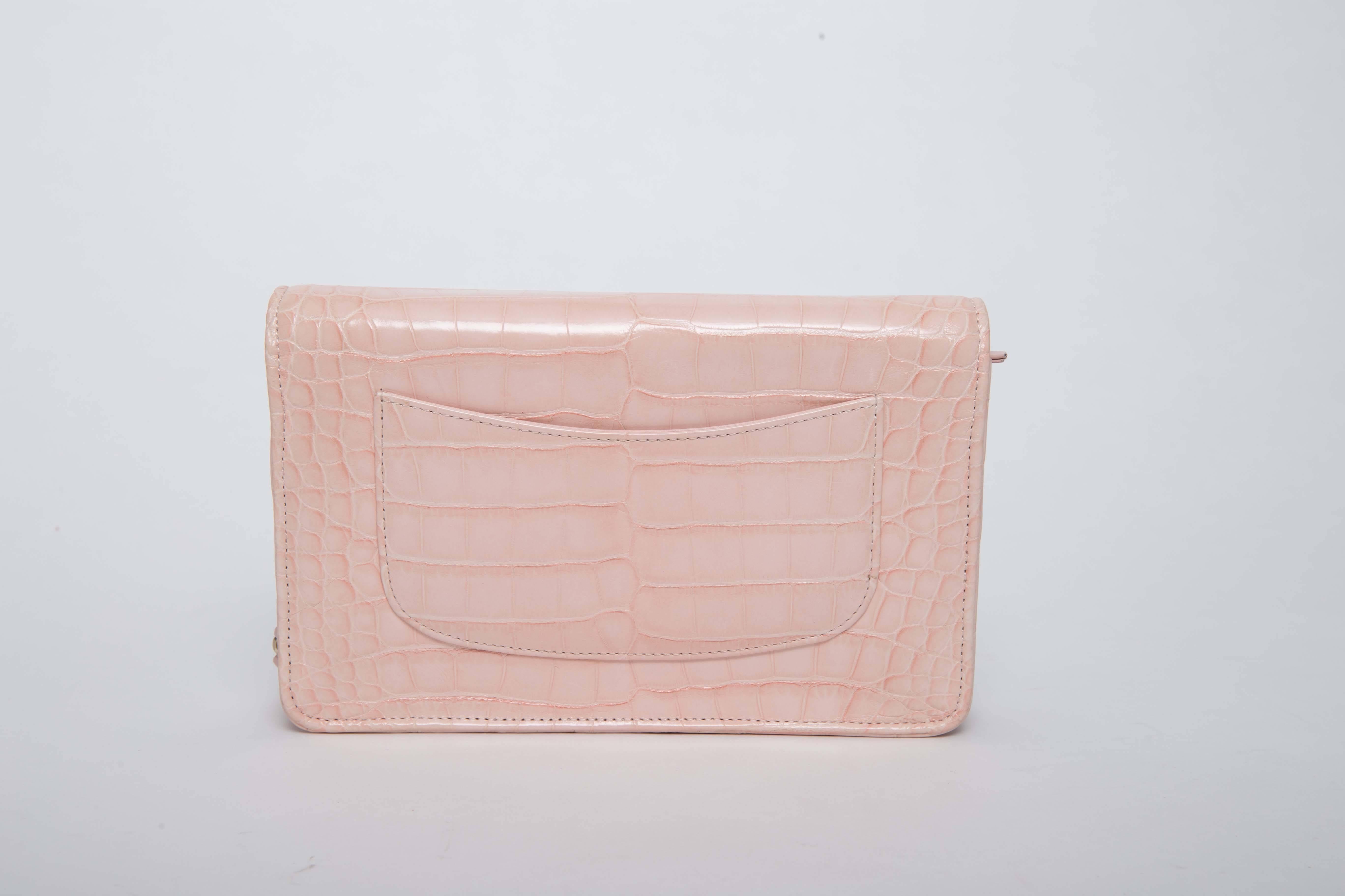 Chanel Wallet on a Chain in Blush Pink Alligator In New Condition In Westhampton Beach, NY