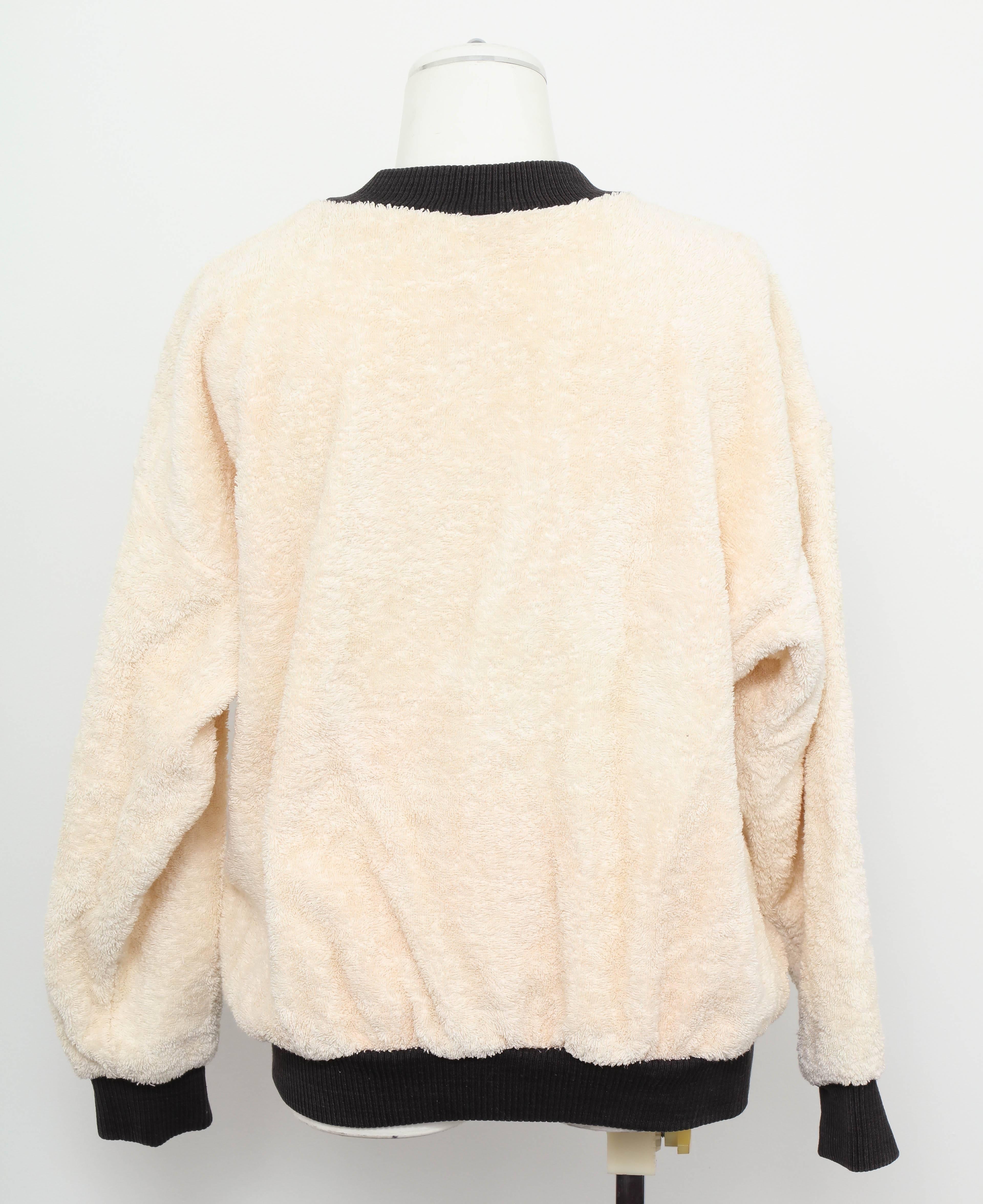 Beige Vintage Chanel Sweat Shirt Sweater with Iconic CC 