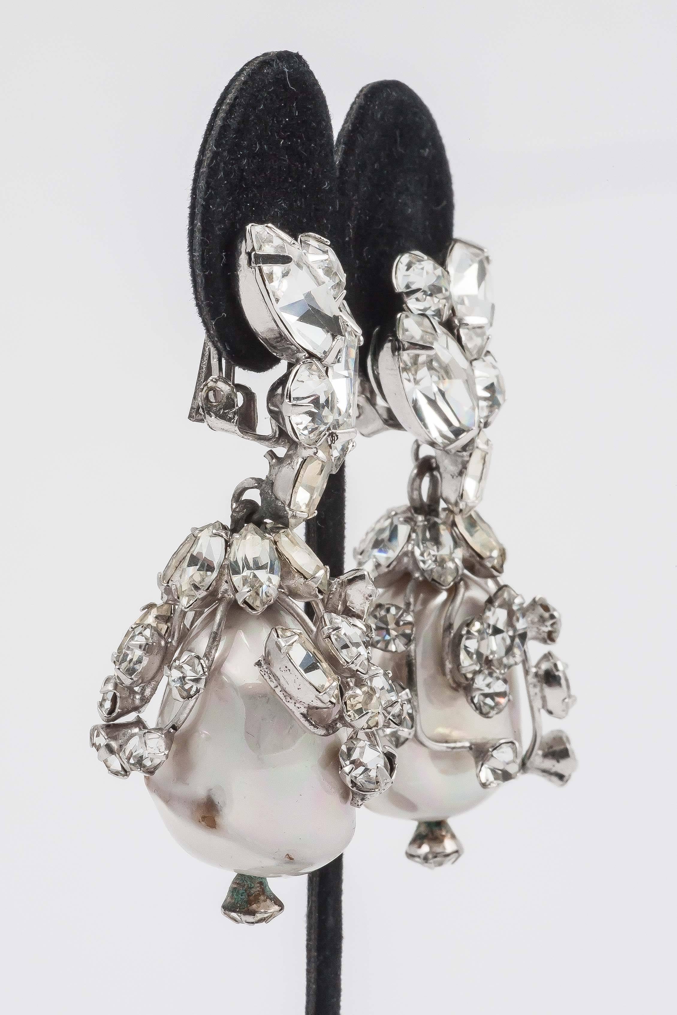 Schreiner of New York sculptural paste and baroque pearl drop earrings In Good Condition In Greyabbey, County Down