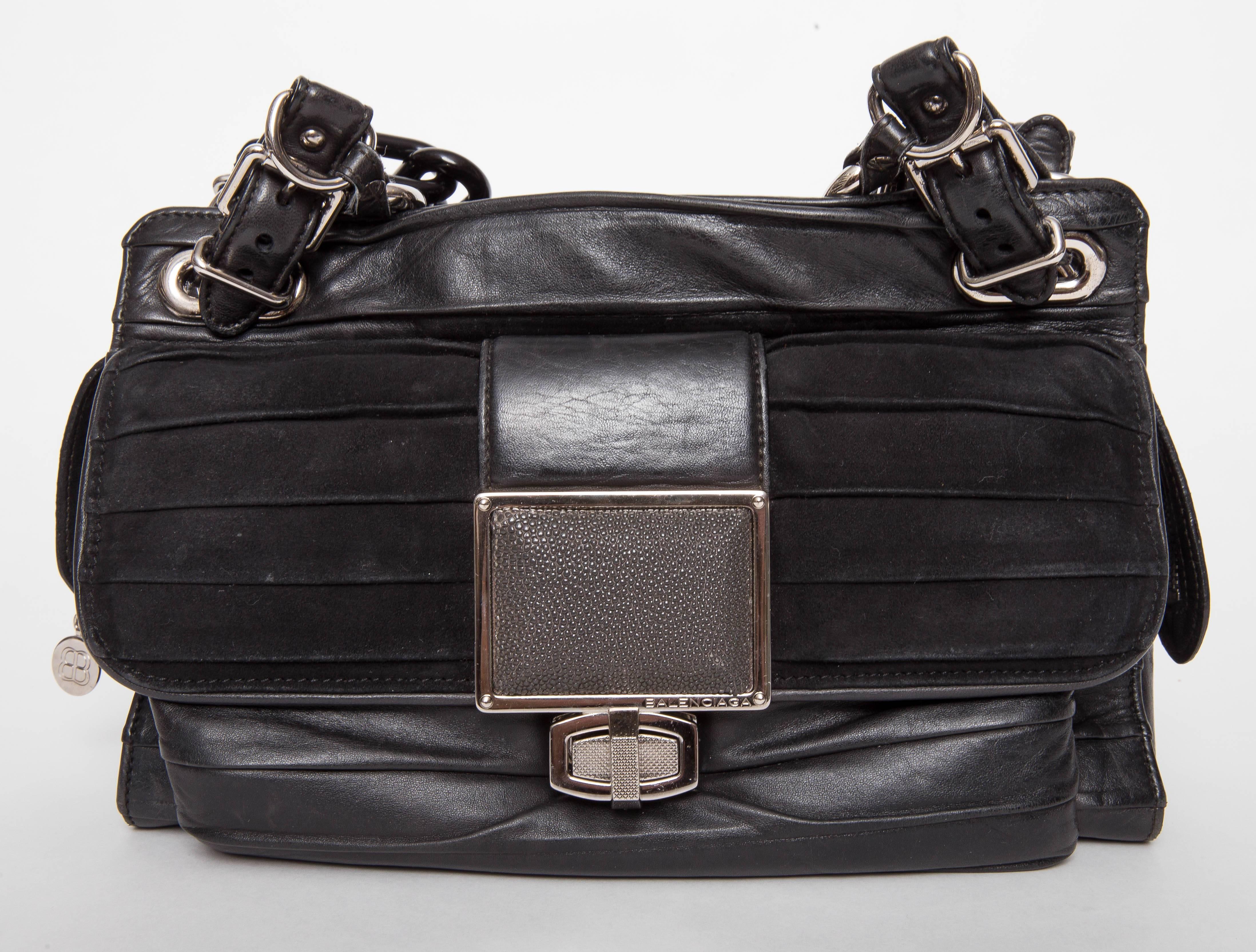 Balenciaga Cherche Midi Crinkle Bag in Black In Good Condition For Sale In Westhampton Beach, NY