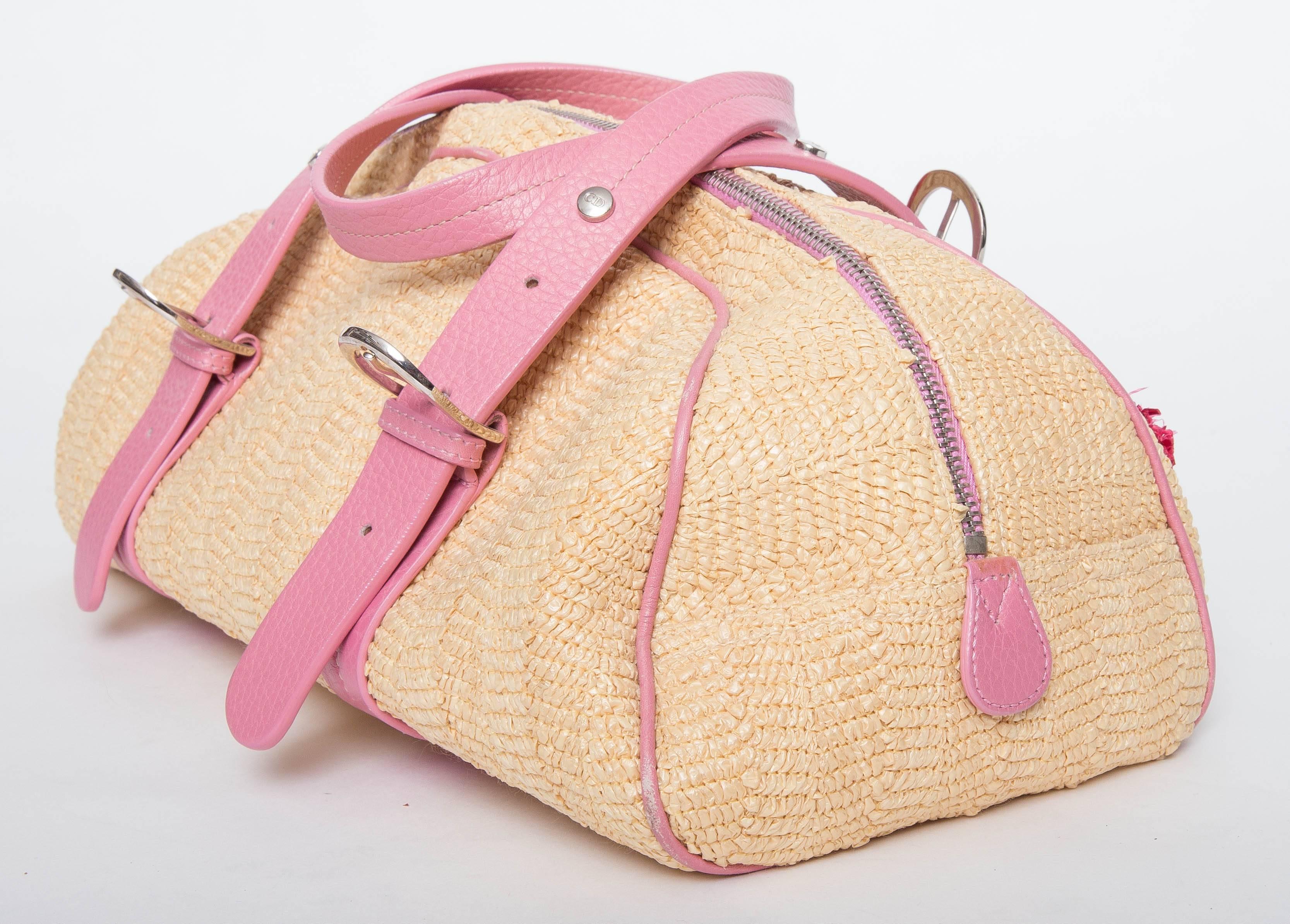 Dior Wicker Frame Bag with Raffia Flowers In Excellent Condition In Westhampton Beach, NY