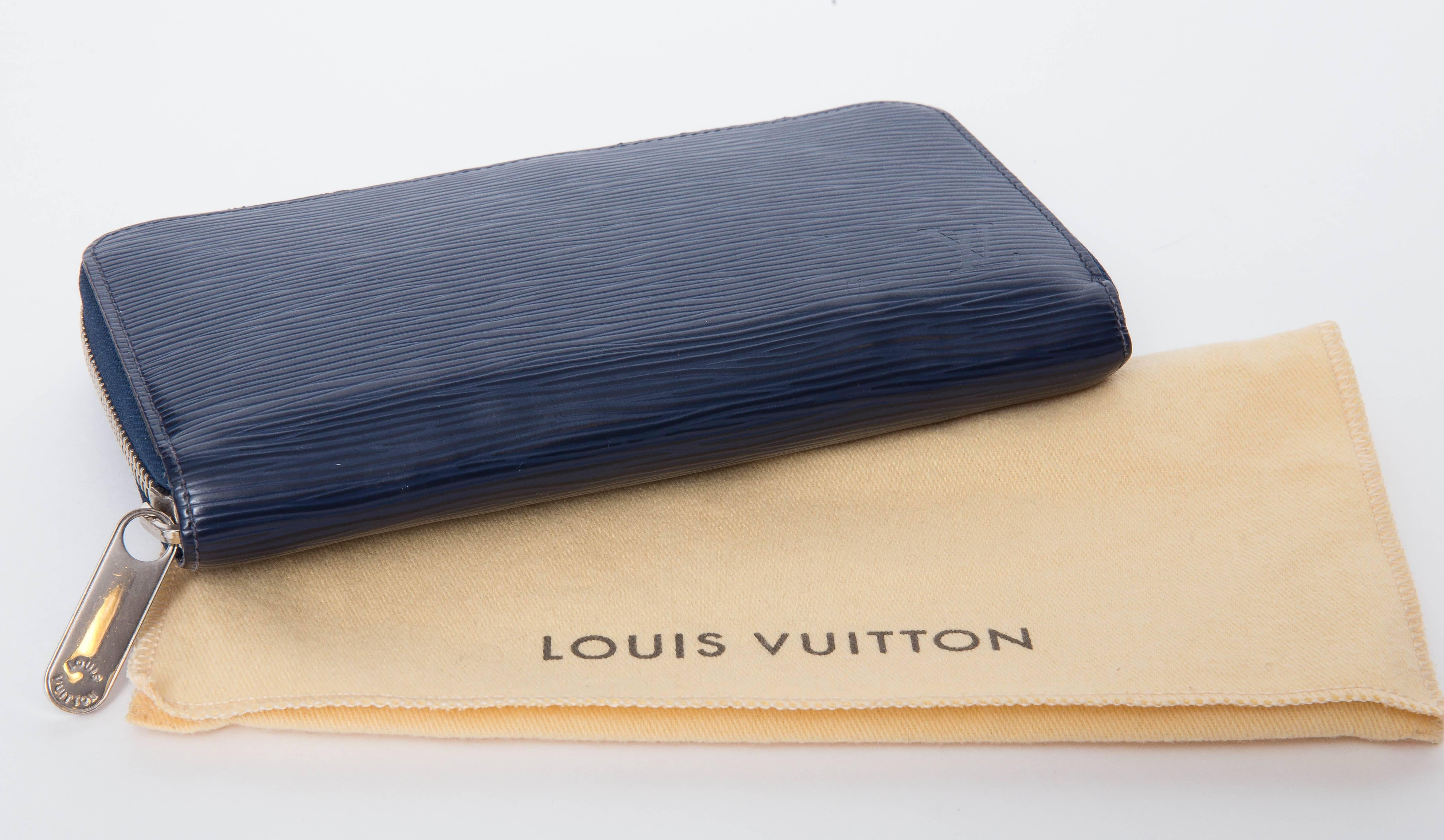 Louis Vuitton Dark Blue Epi Leather Zippy Long Wallet 1