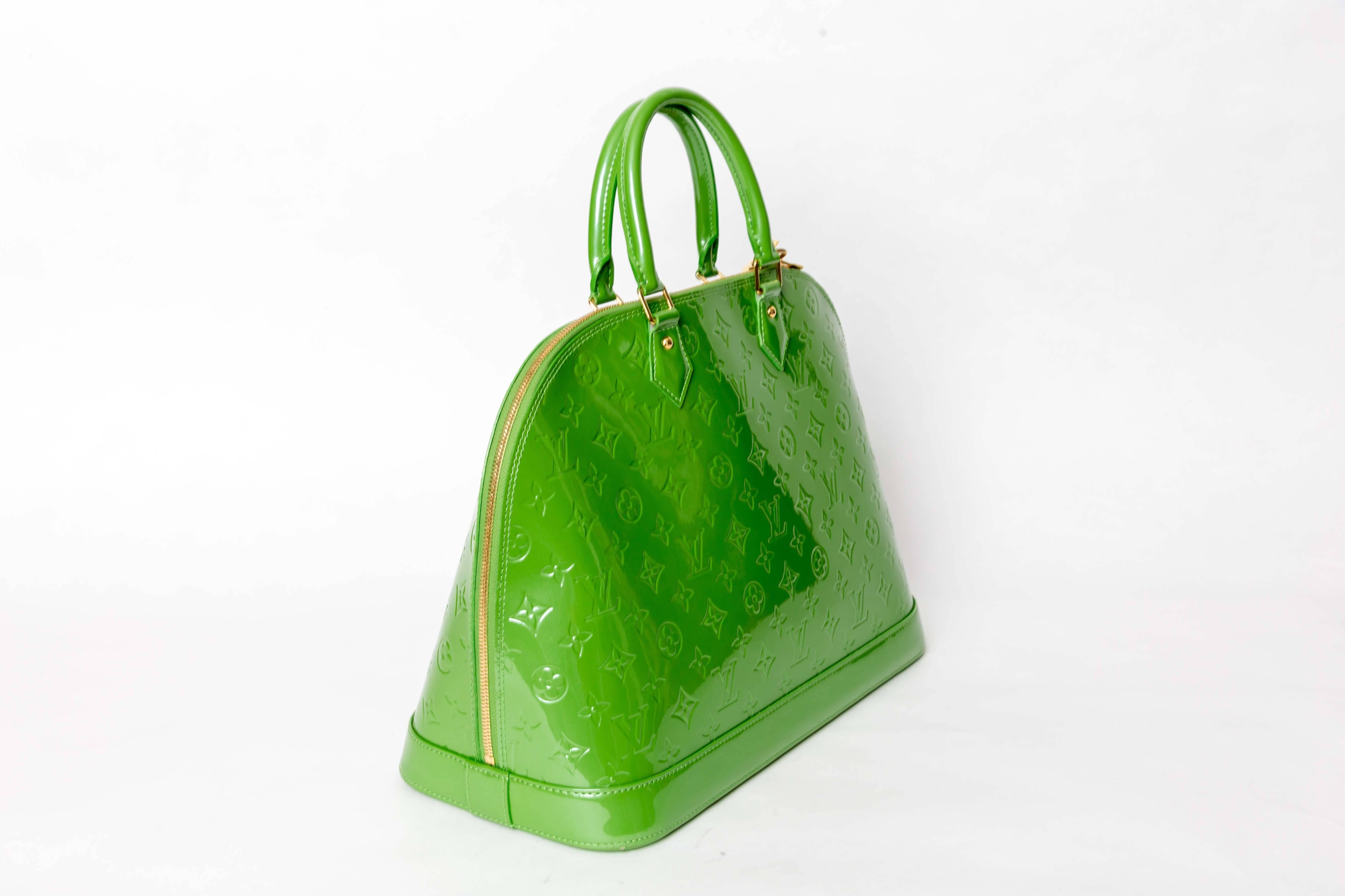 green louis vuitton bag
