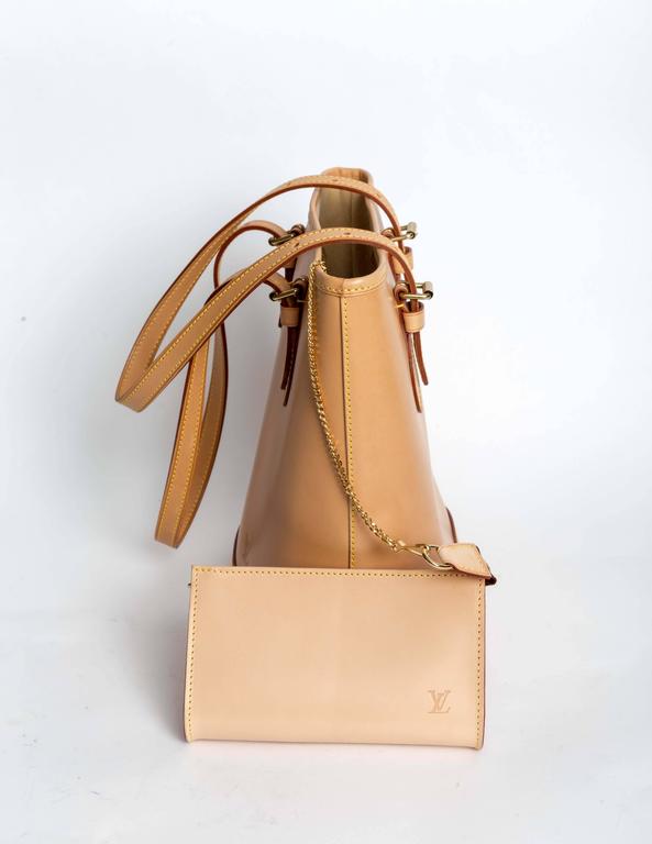 Louis Vuitton Natural Vachetta Leather Limited Edition Petit Bucket Bag at  1stDibs