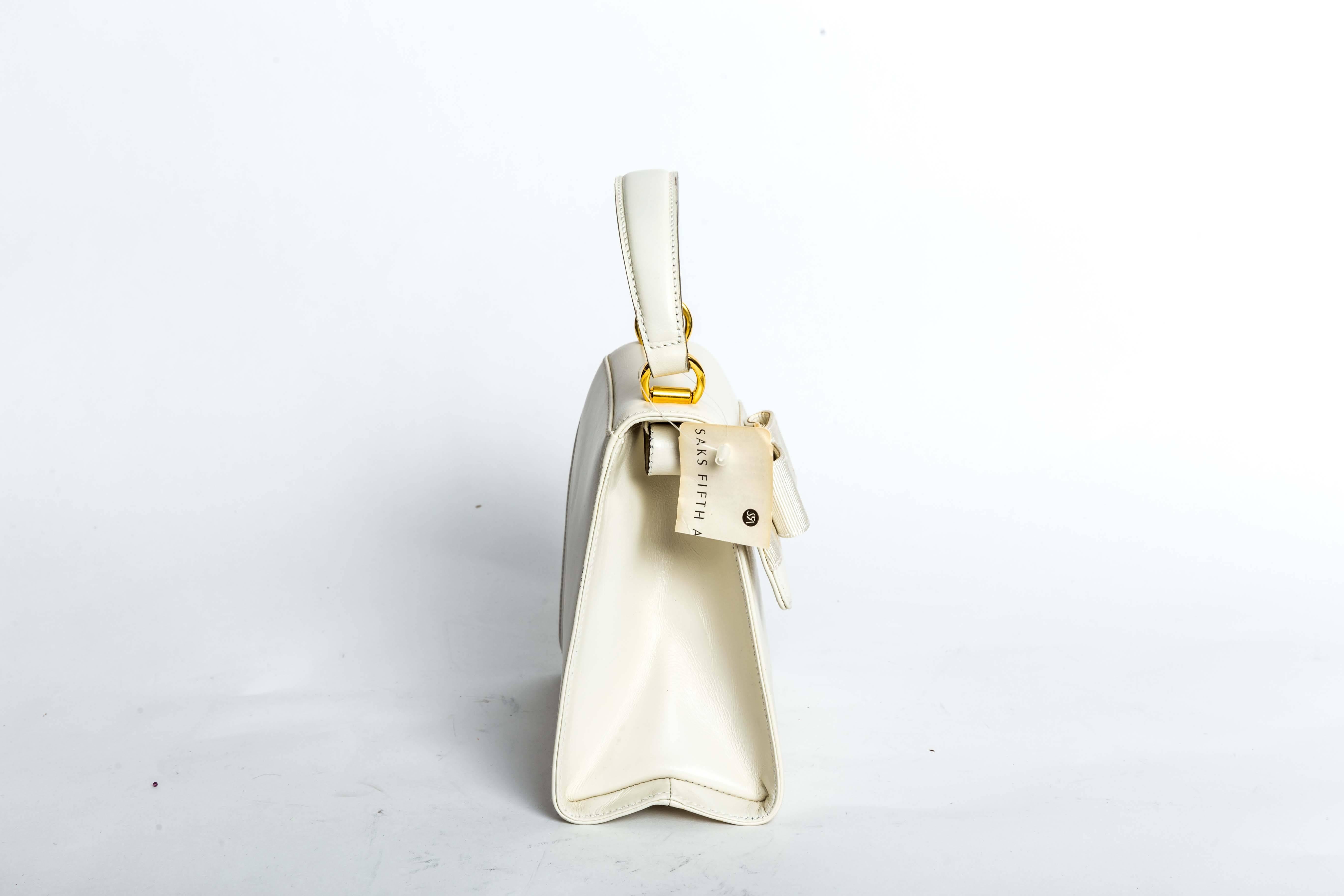 Ferragamo Vintage Vara Bow Two Way Bag in White Leather 2