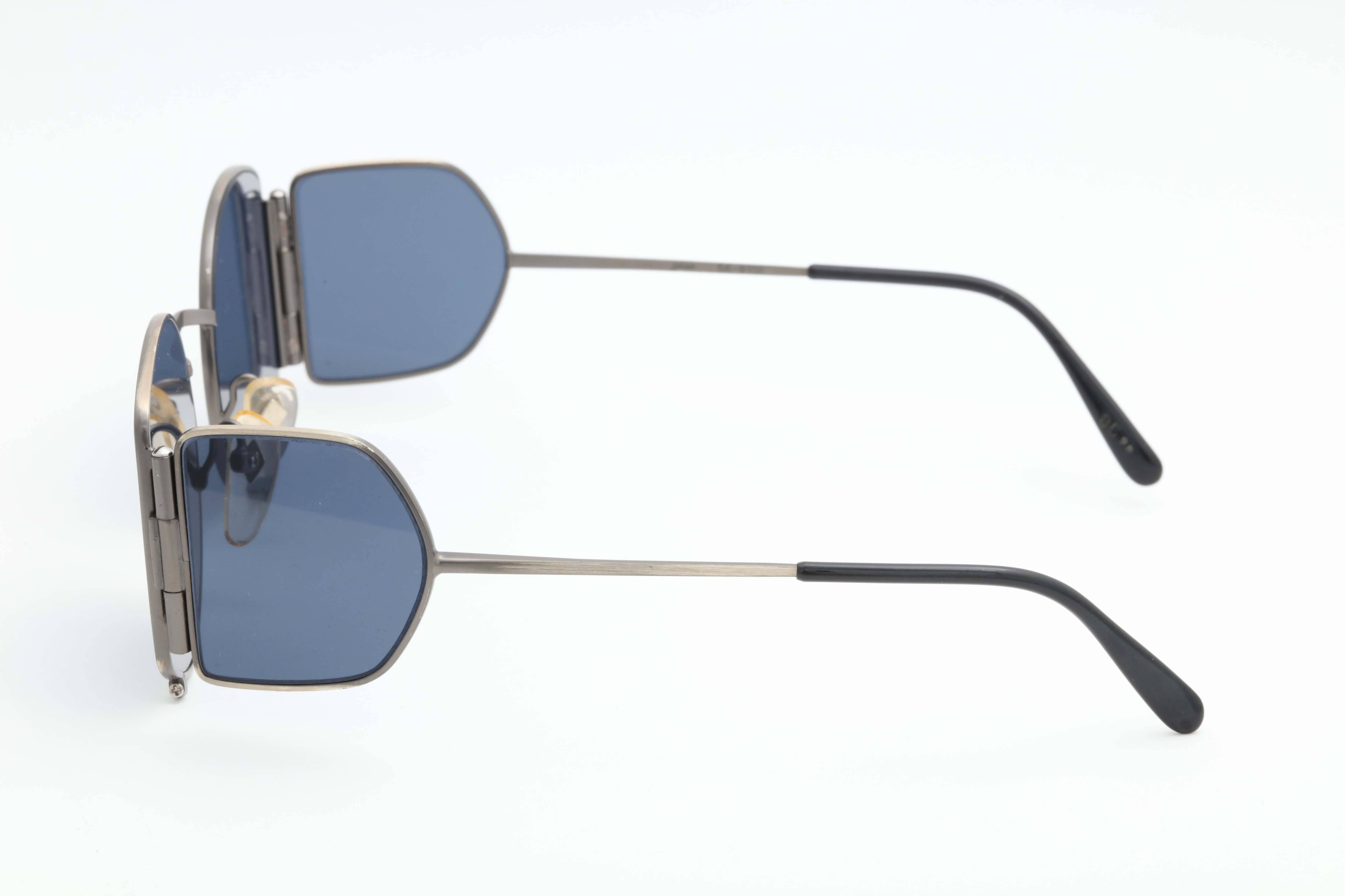 sunglasses with side panels