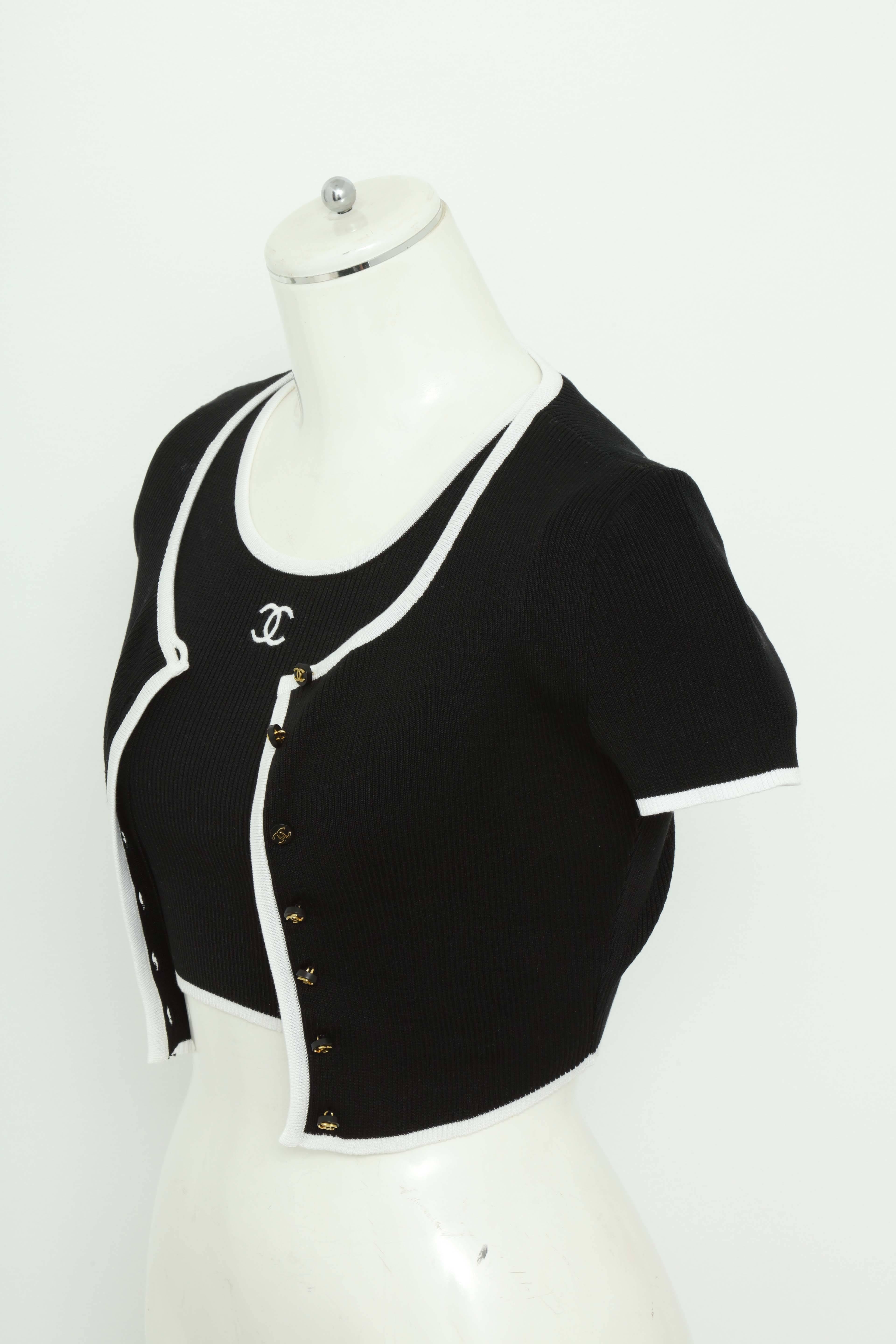 Women's Vintage Chanel 1995 Black Cropped Twin Knit Sweater