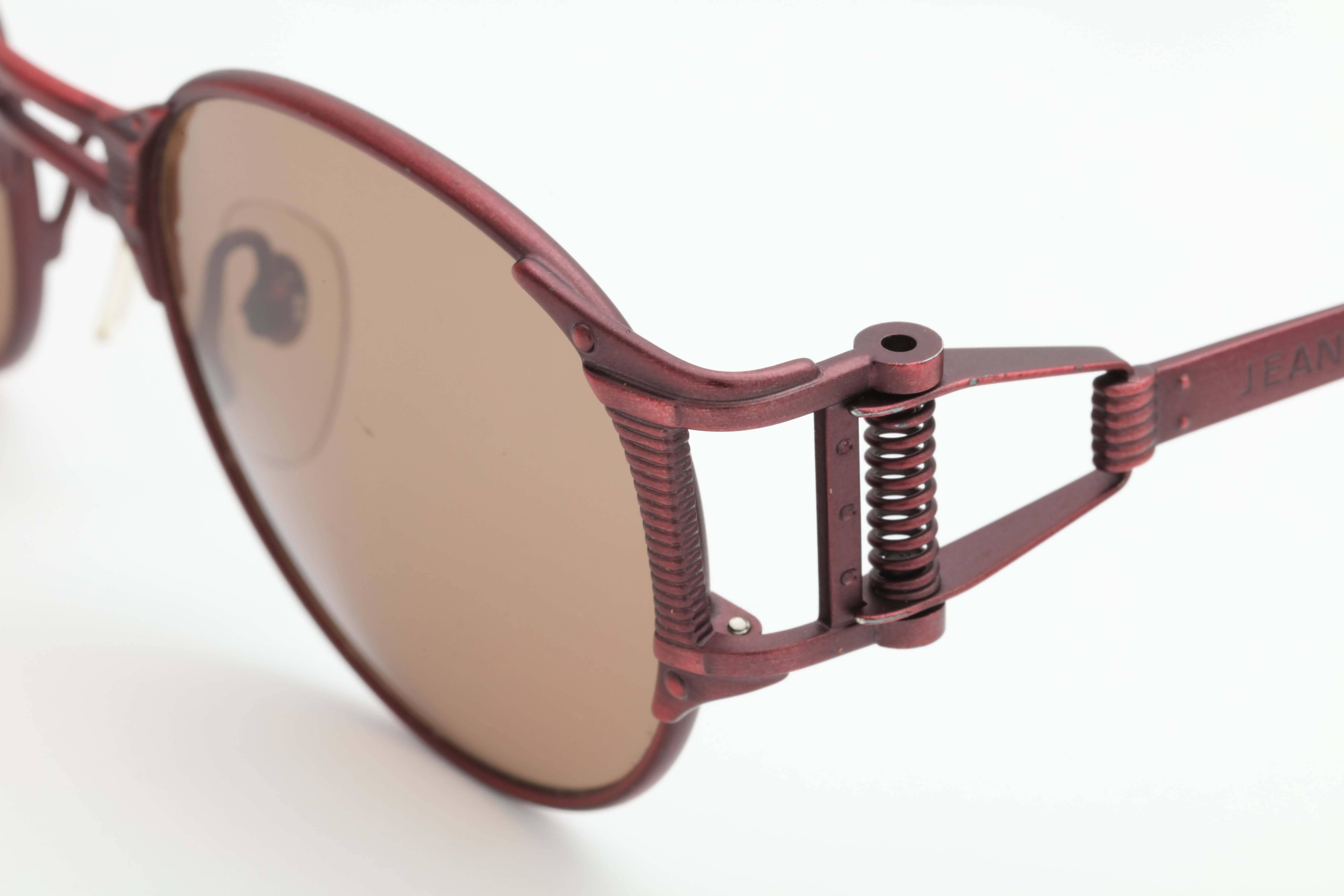 Jean Paul Gaultier Vintage Sunglasses 56-5105  In Excellent Condition For Sale In Chicago, IL