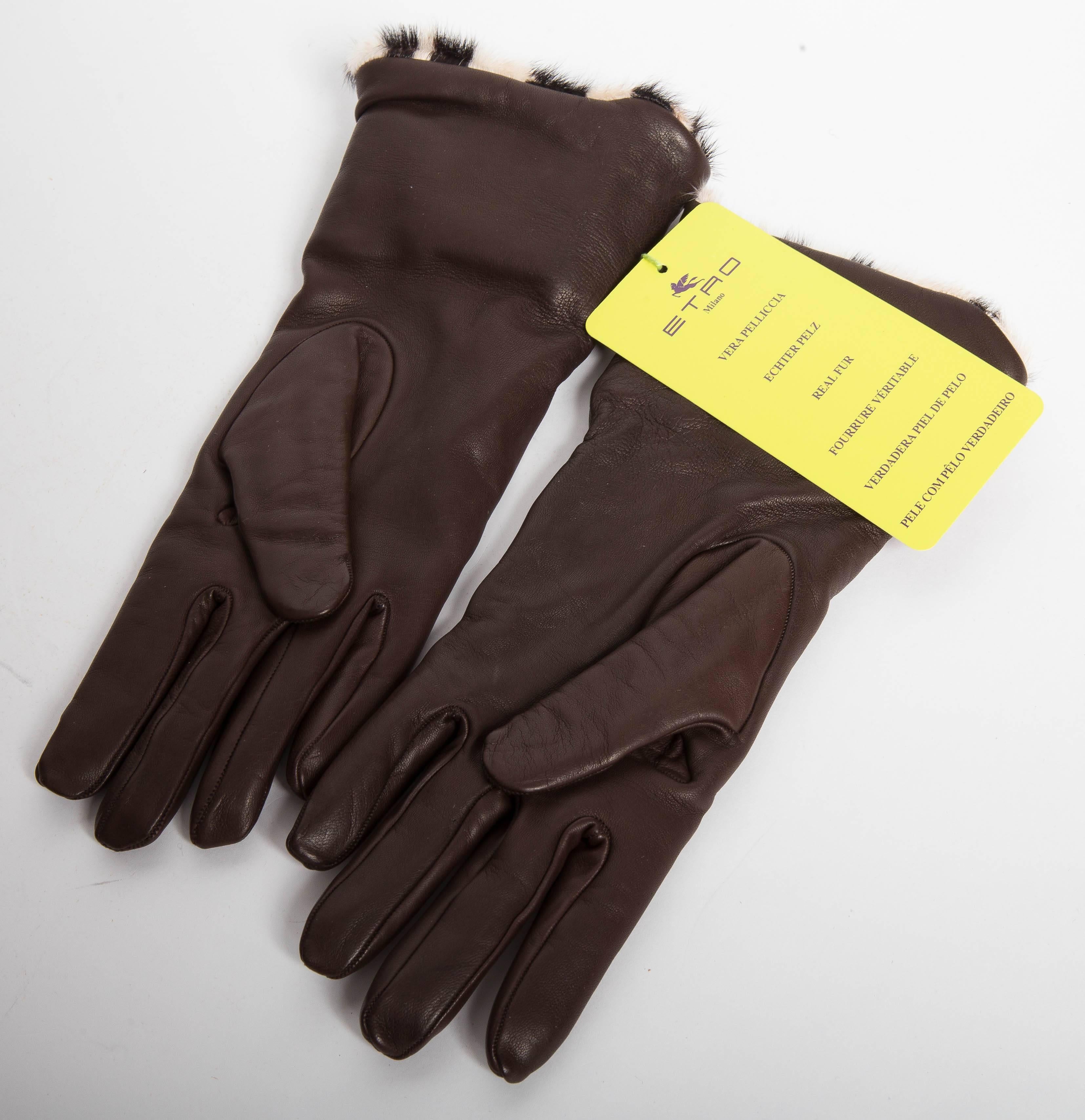 Fur Lined Etro Brown Lambskin Gloves In New Condition In Westhampton Beach, NY