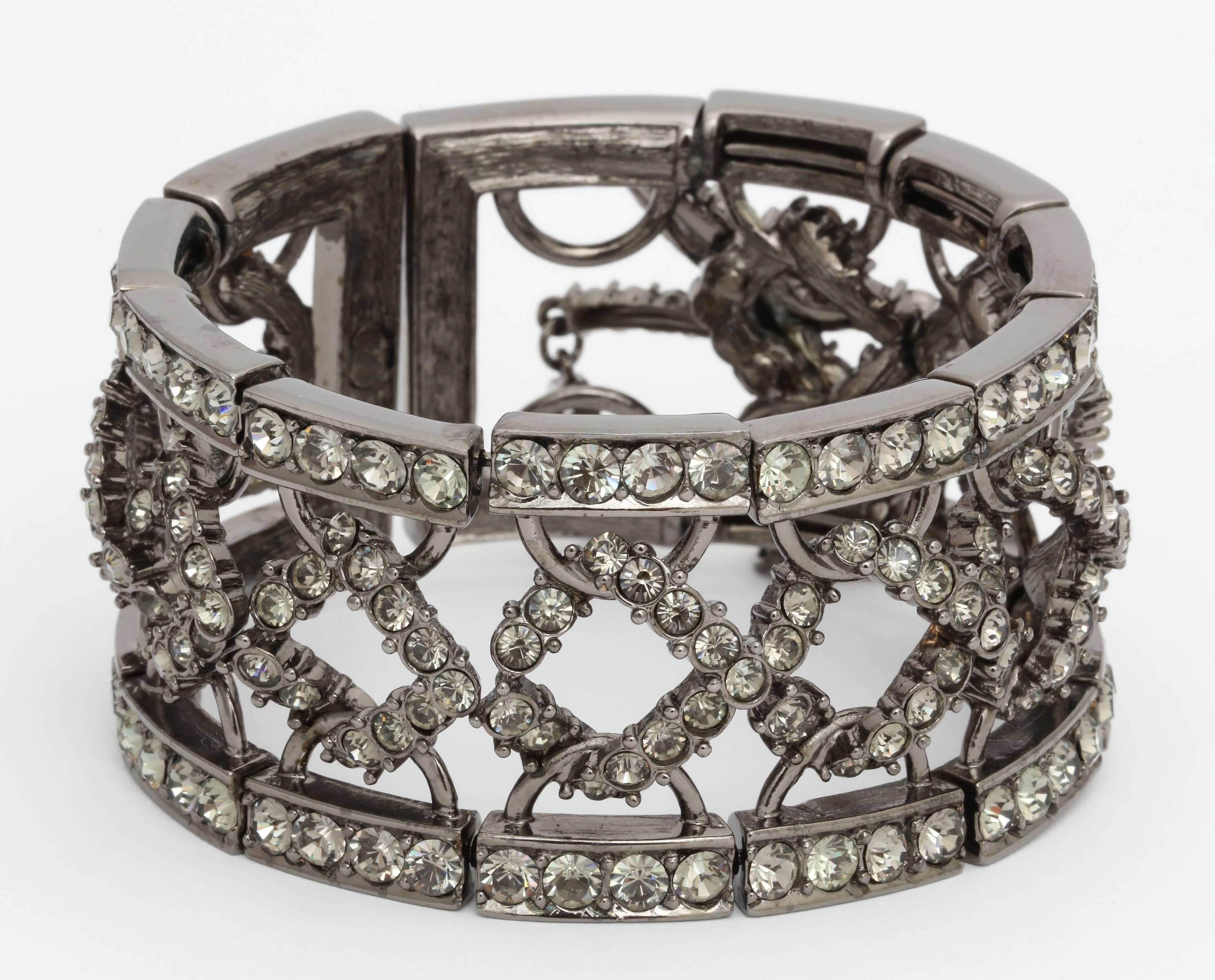 Christian Dior by John Galliano Rhinestone Bangle with Bow In Excellent Condition For Sale In Chicago, IL