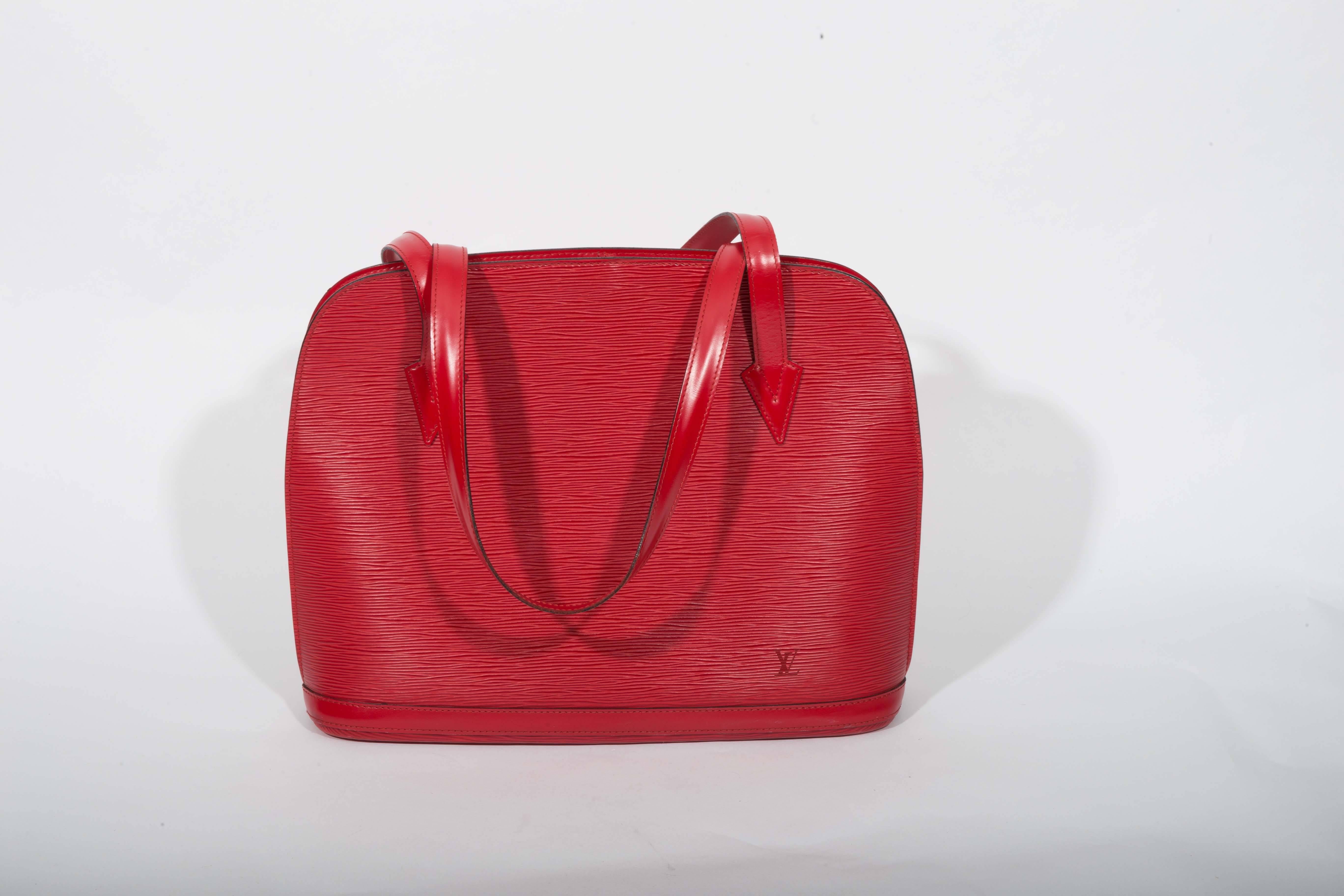 Women's Louis Vuitton Red Epi Shoulder Bag