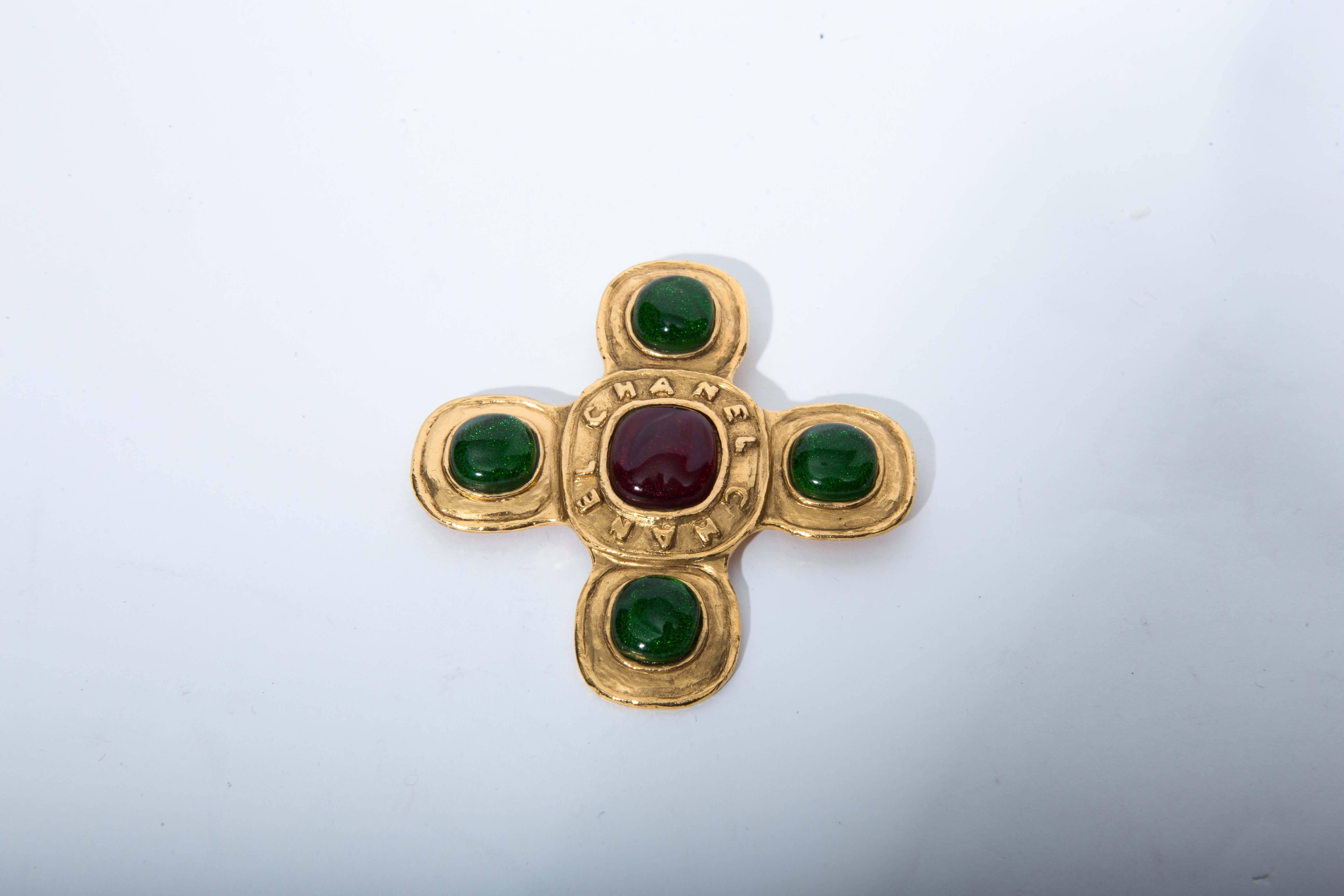 Chanel Byzantine Style Gripoix Brooch For Sale 5