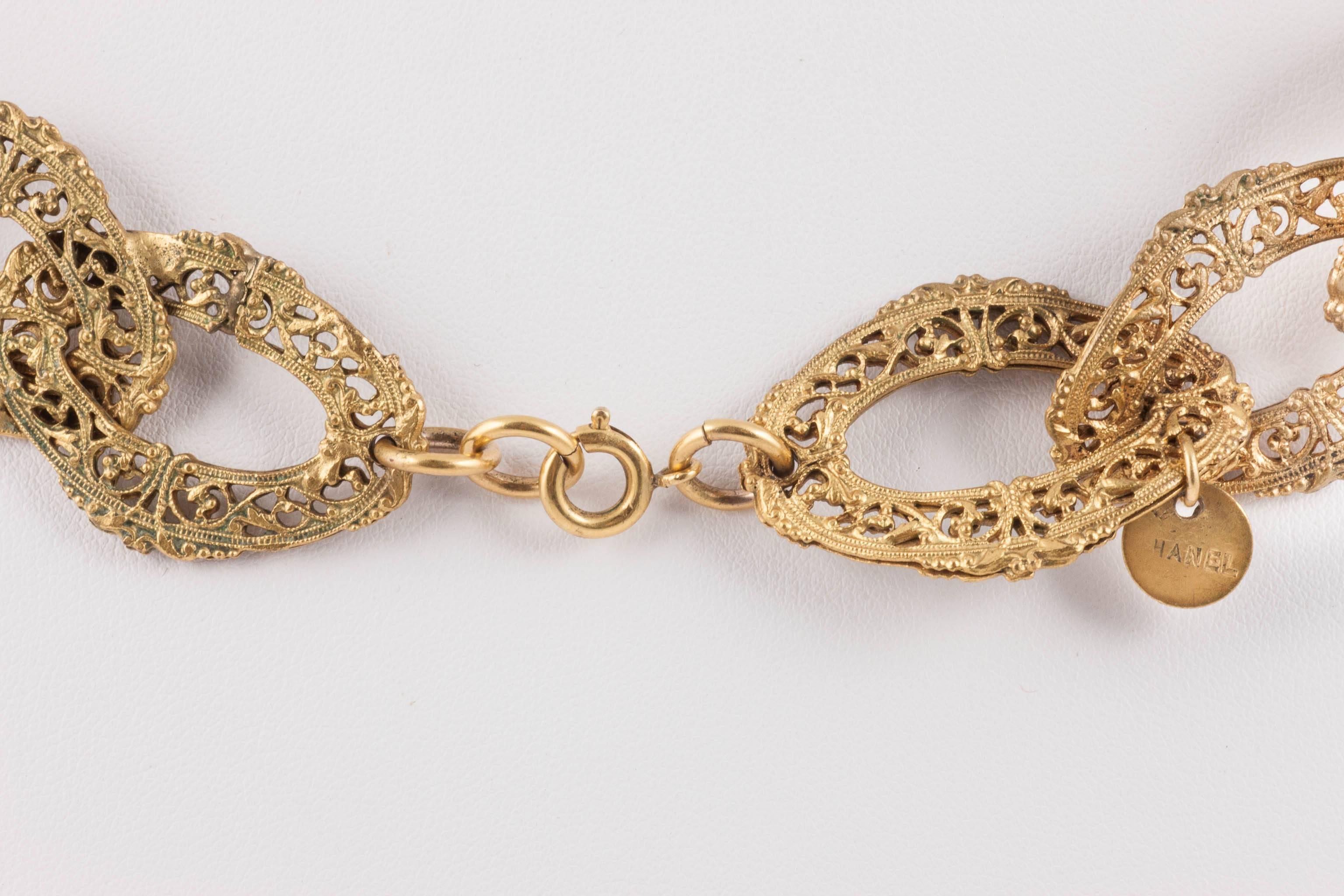 Un grand collier à maillons en filigrane en or vieilli, Goossens pour Chanel, années 1960. Bon état - En vente à Greyabbey, County Down