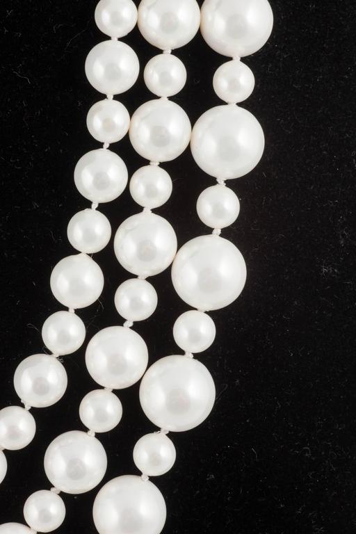 Classic 3 row pearl necklace, with matching drop earrings, 1990s In Good Condition In Greyabbey, County Down