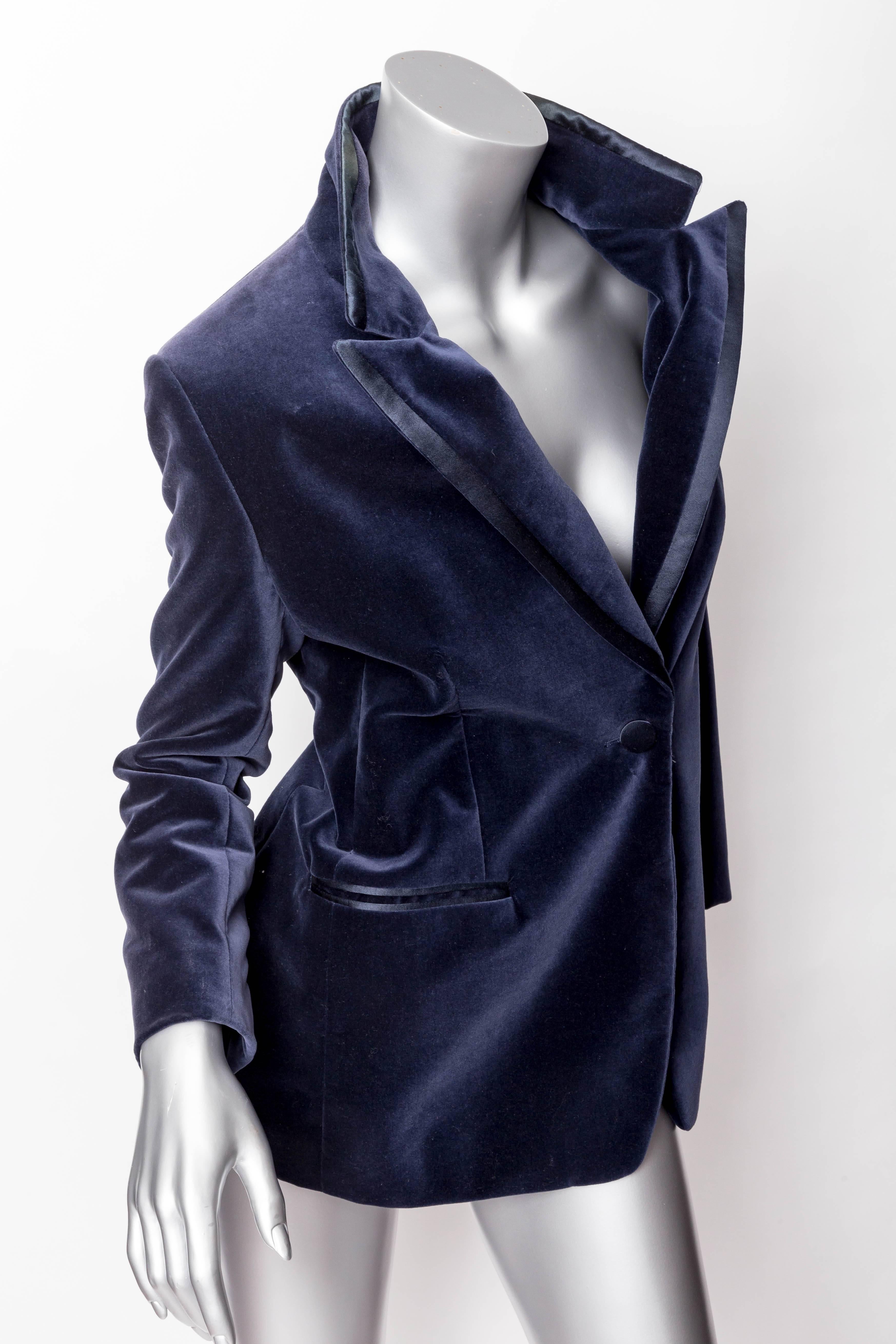 Women's Tom Ford for Gucci Blue Velvet Tuxedo - Size 40