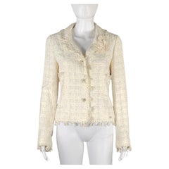 CHANEL Cream Cotton Camelia Pin Single breasted Jacket (Indoor) / Blazer
