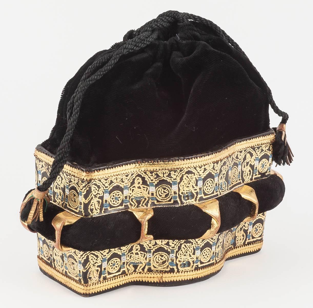 Byzantine Velvet and stamped leather evening bag, 1940s