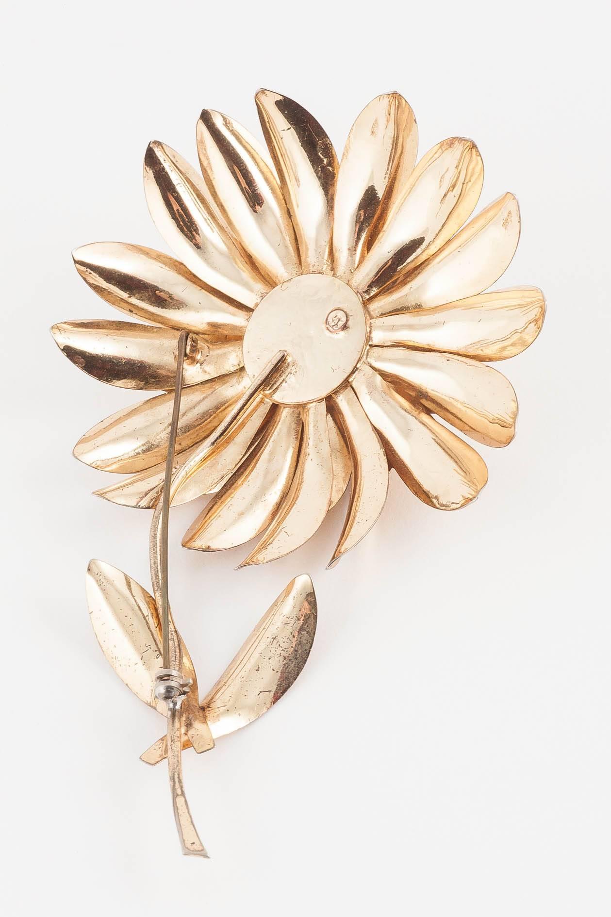 A striking pair of gilt metal Austrian 'flower' brooches, 1950s. In Good Condition For Sale In Greyabbey, County Down
