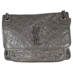 Saint Laurent Storm Crinkled Matelasse Medium Niki Kette Satchel aus Kalbsleder Matelasse