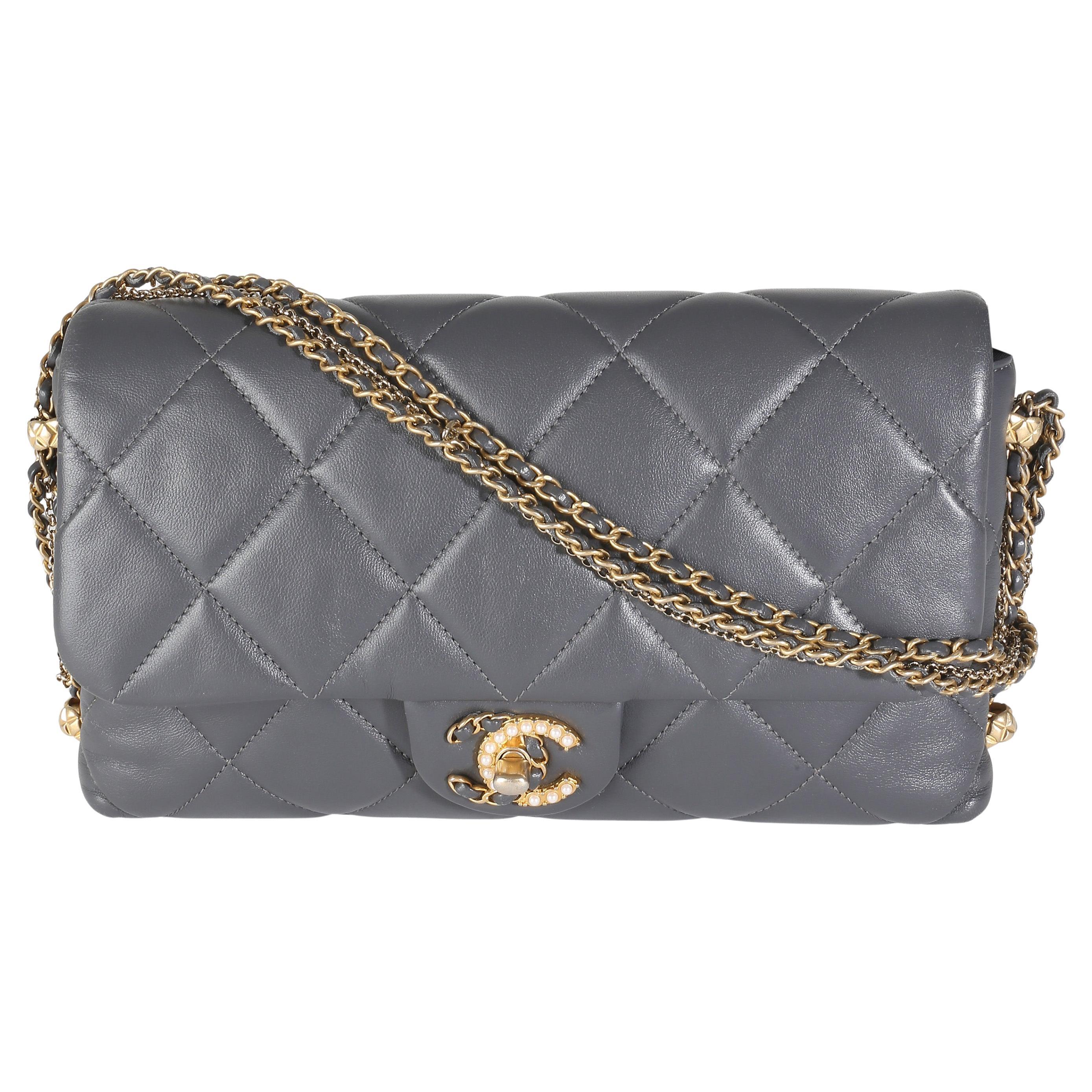 Chanel Graue gesteppte Lammfell Crush On Chains Klappentasche