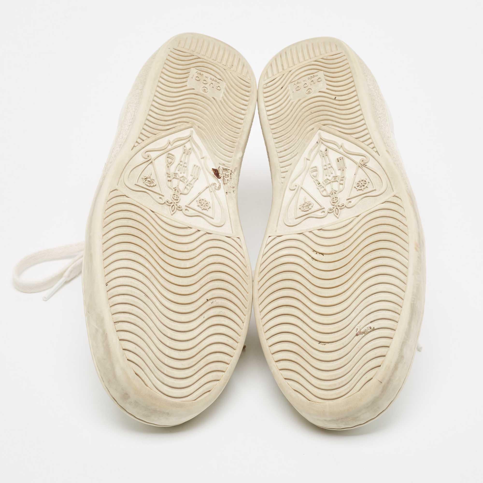 Gucci - Baskets en cuir blanc brodées en forme d'abeille - Taille 39.5 1