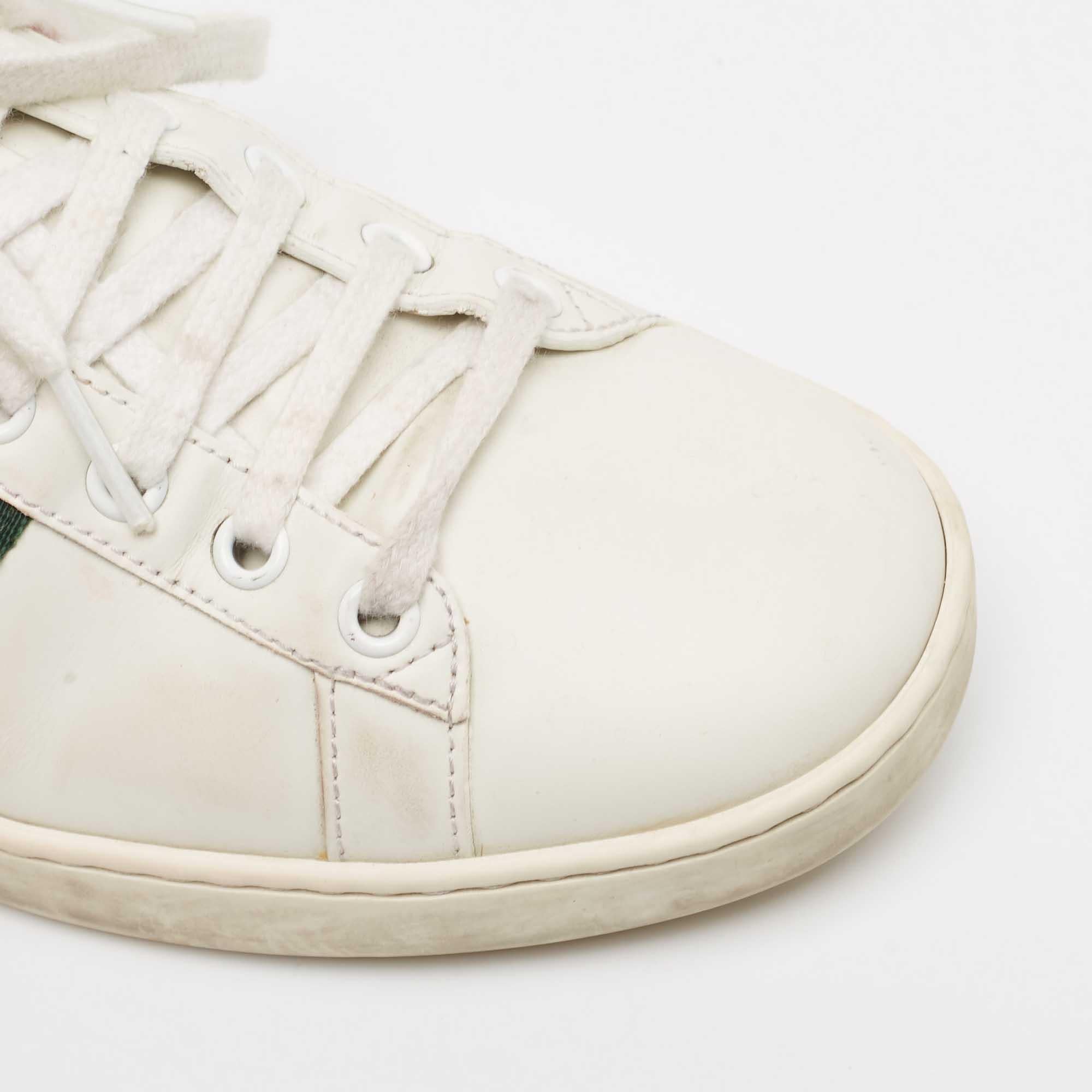 Gucci - Baskets en cuir blanc brodées en forme d'abeille - Taille 39.5 2