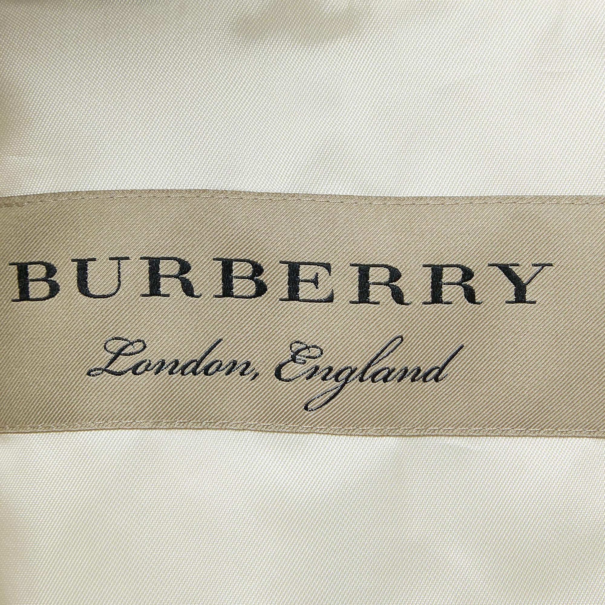 Burberry London Manteau long à double boutonnage en toile de coton blanc cassé L Neuf - En vente à Dubai, Al Qouz 2