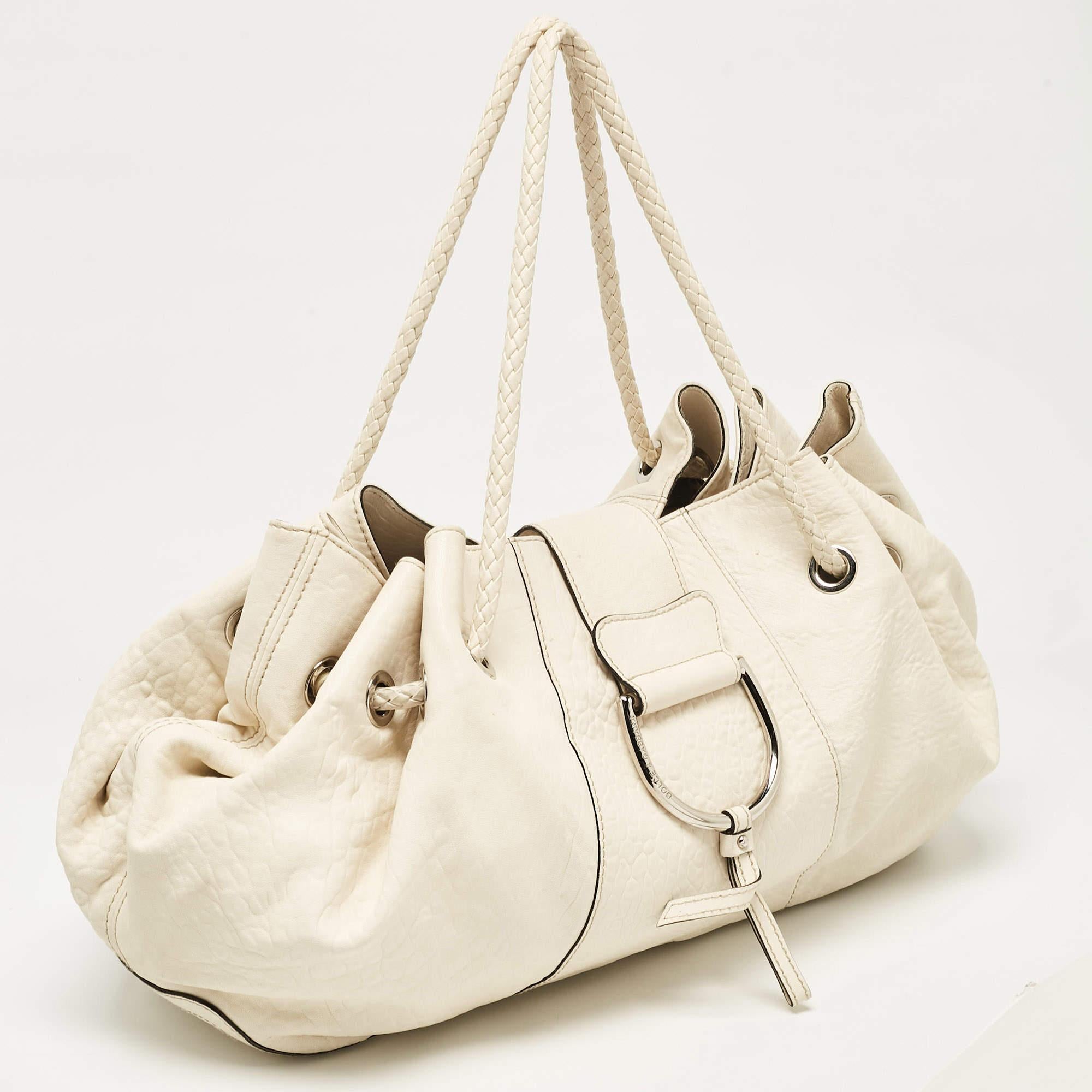 Dolce & Gabbana Off White Leather D Ring Flap Shoulder Bag In Good Condition In Dubai, Al Qouz 2
