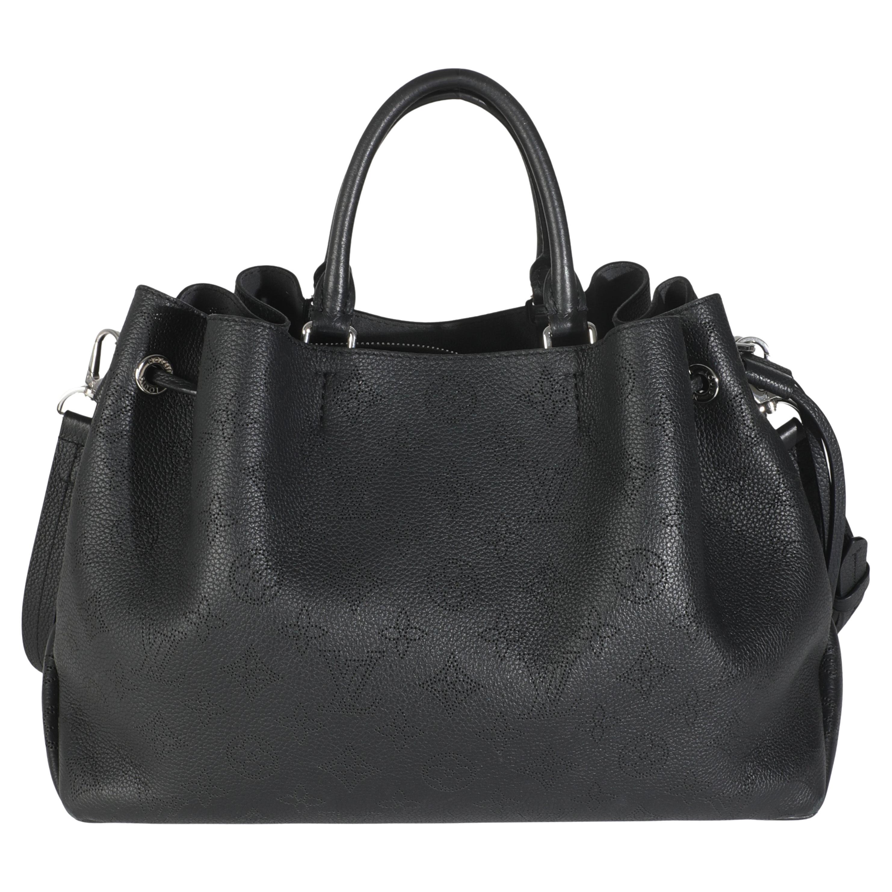 Louis Vuitton - Tote nera Monogram Mahina Bella in vendita