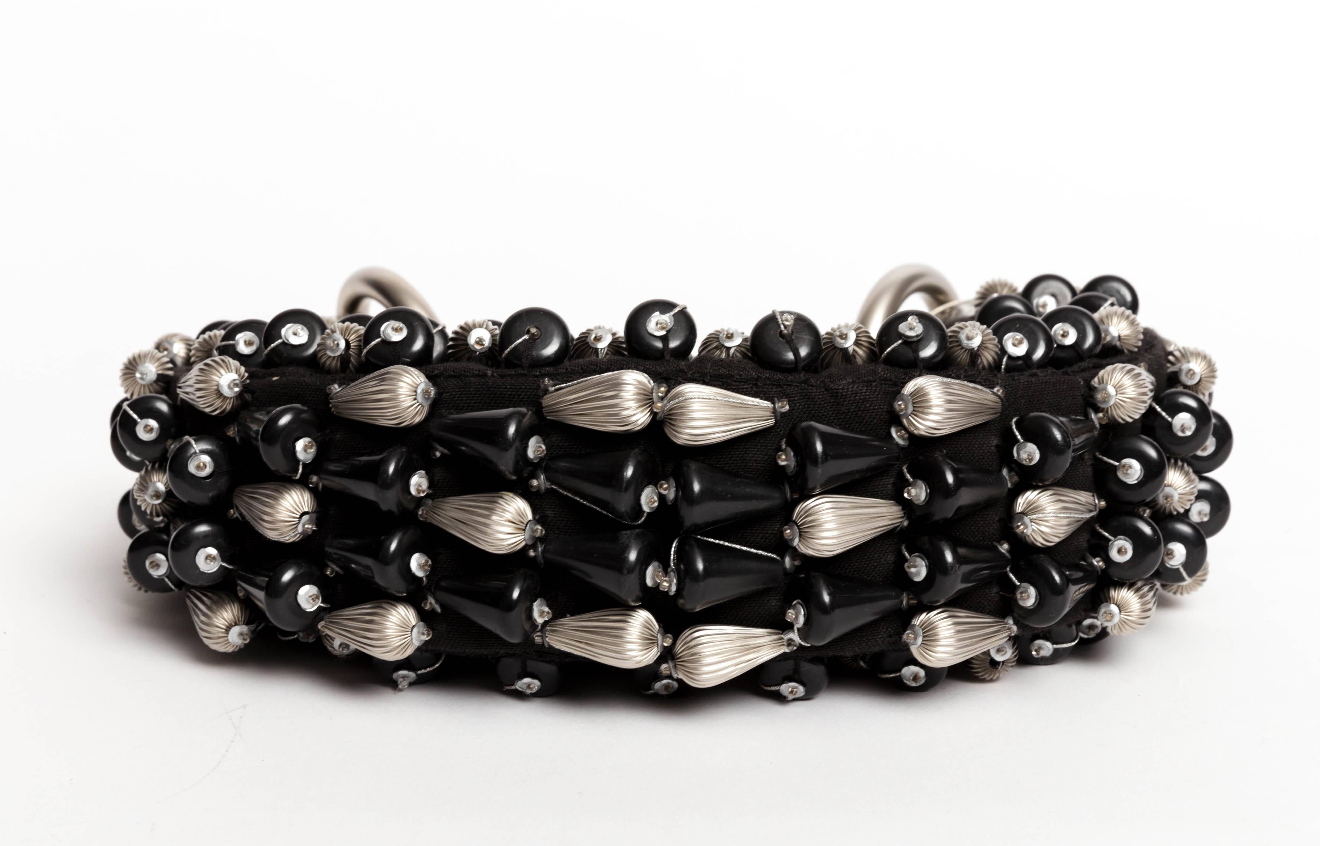 Sac à bracelet noir et argent de Chloe Excellent état à Westhampton Beach, NY