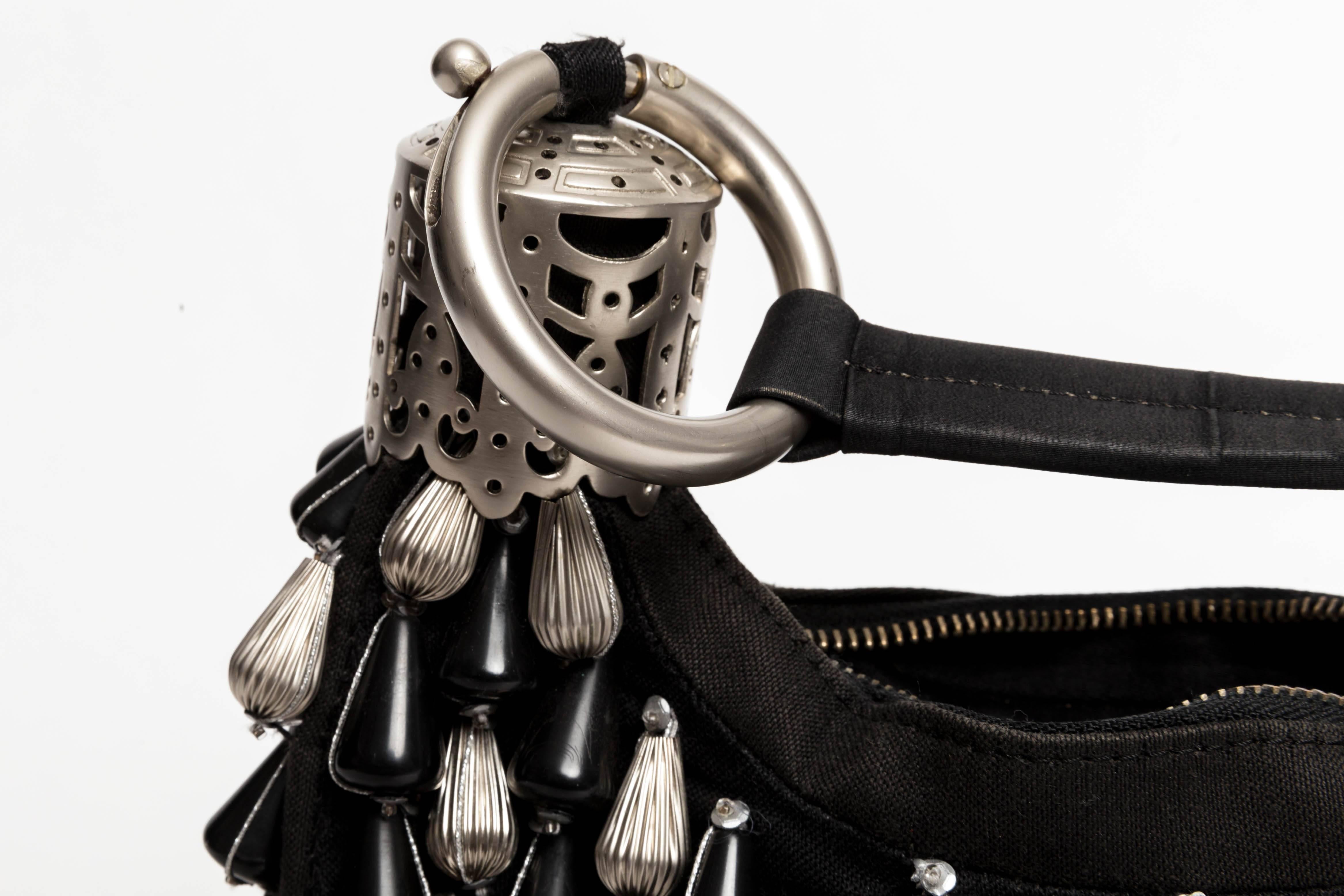 Sac à bracelet noir et argent de Chloe 3