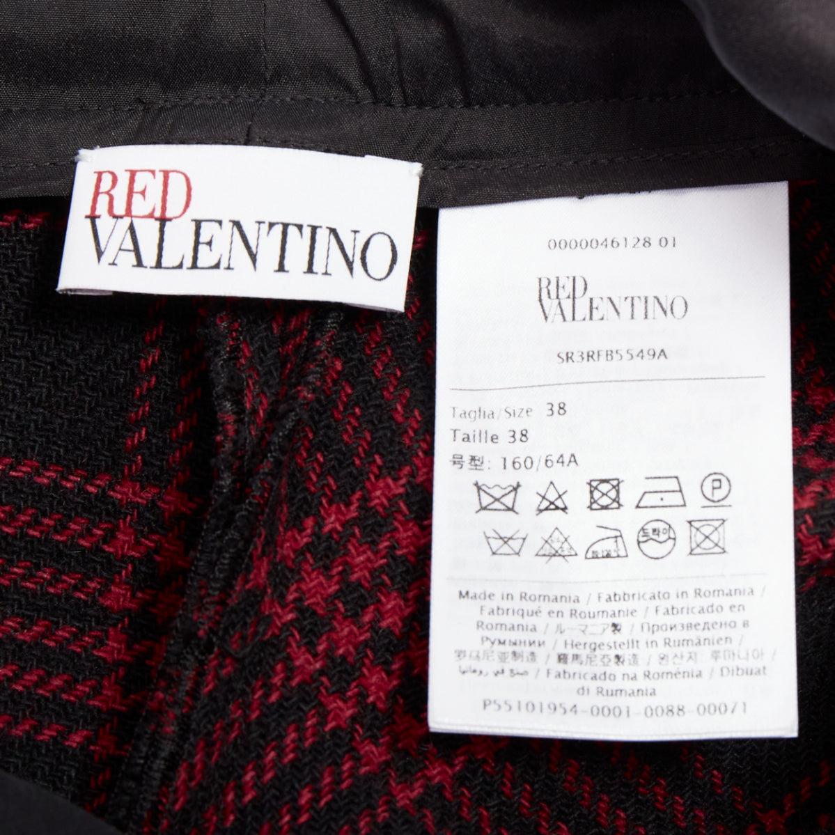 RED VALENTINO mini skort svasato a quadri in pied-de-poule rosso nero IT38 XS in vendita 4