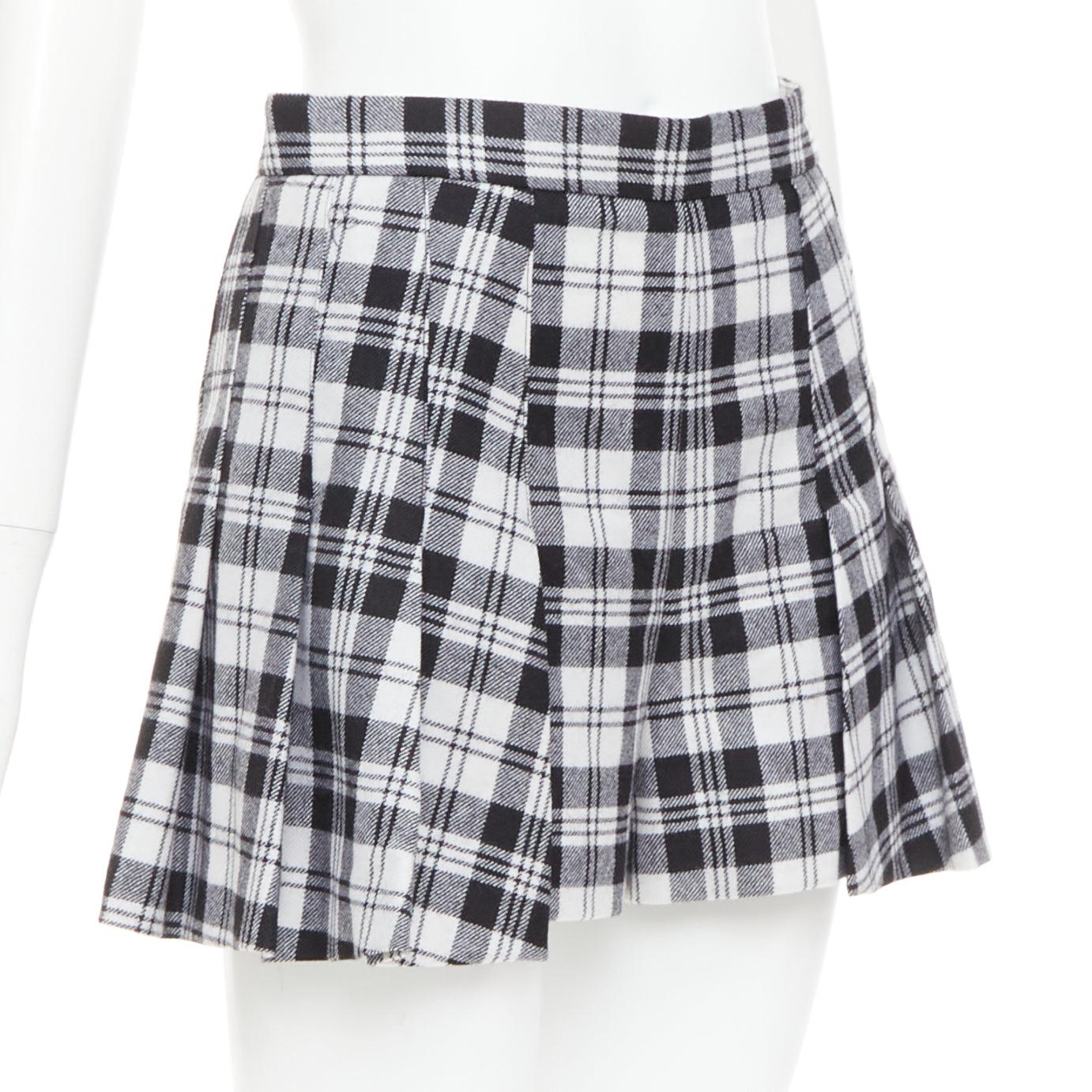 Grigio RED VALENTINO mini skort in tartan a quadri in 100% lana vergine IT38 XS in vendita